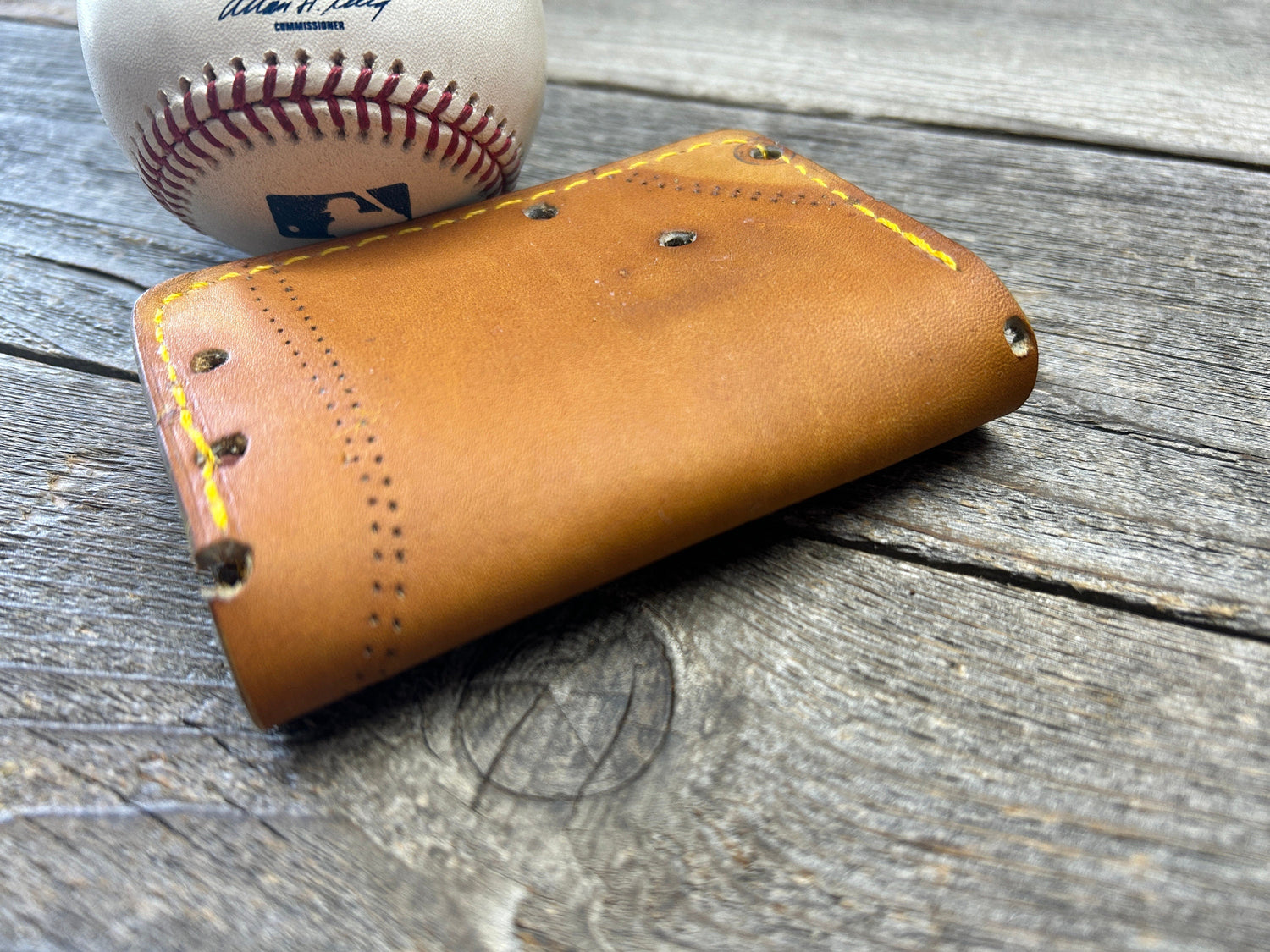 Vintage Rawlings Baseball Glove Wallet!