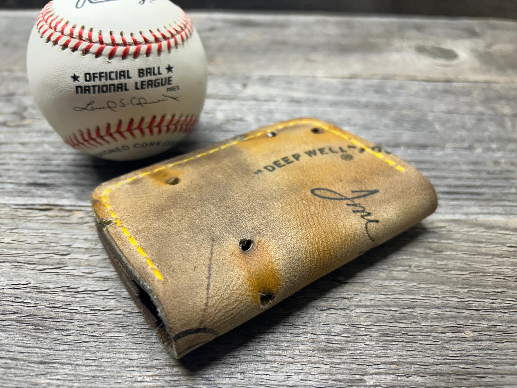 Vintage Rawlings Tom Seaver Baseball Glove Wallet!