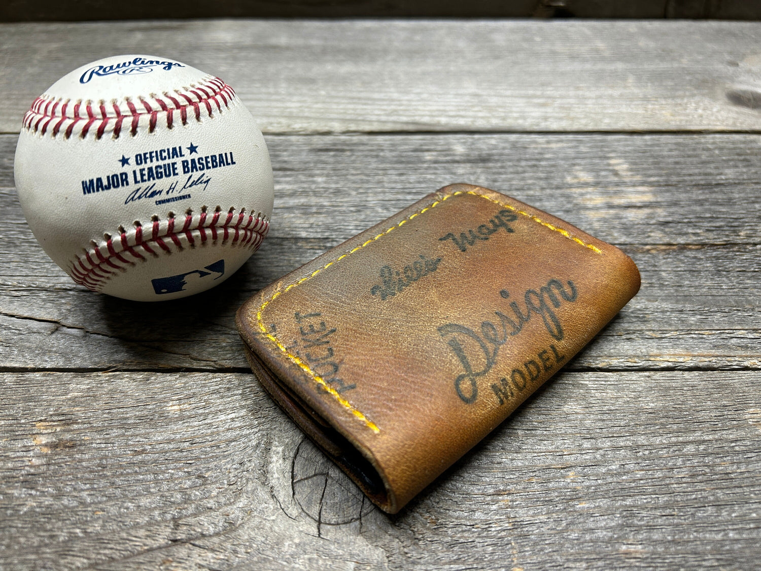 Vintage MacGregor Willie Mays Baseball Glove Wallet!