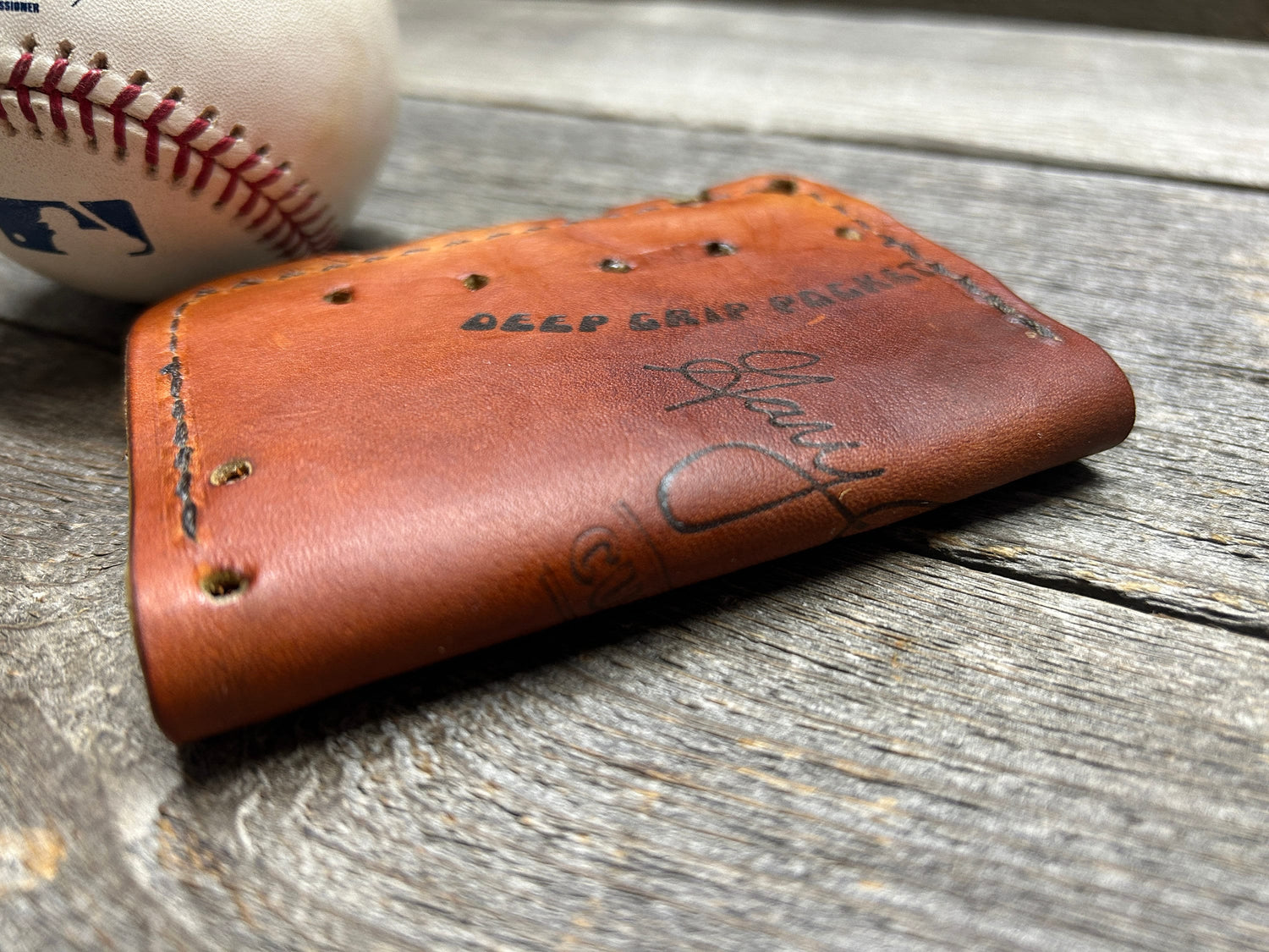 Vintage MacGregor Gary Carter Baseball Glove Wallet!