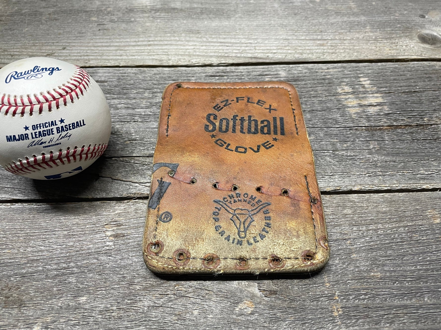 Vintage Spalding "Softball" Baseball Glove Wallet!