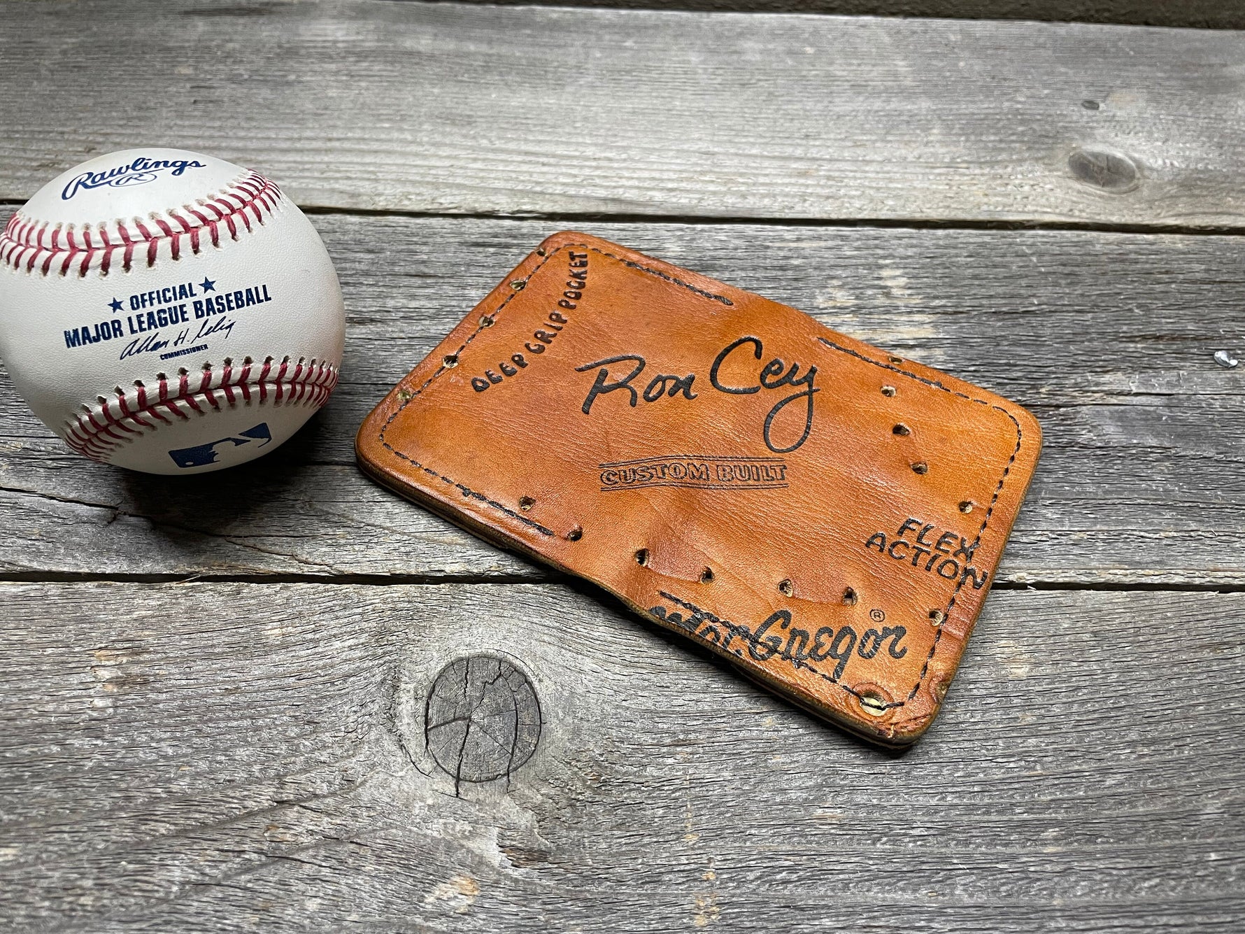 Vintage MacGregor Ron Cey Baseball Glove Wallet!!