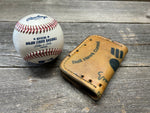 Vintage Medalist Ernie Banks "Mr. Cub" Baseball Glove Wallet and Key Chain!!