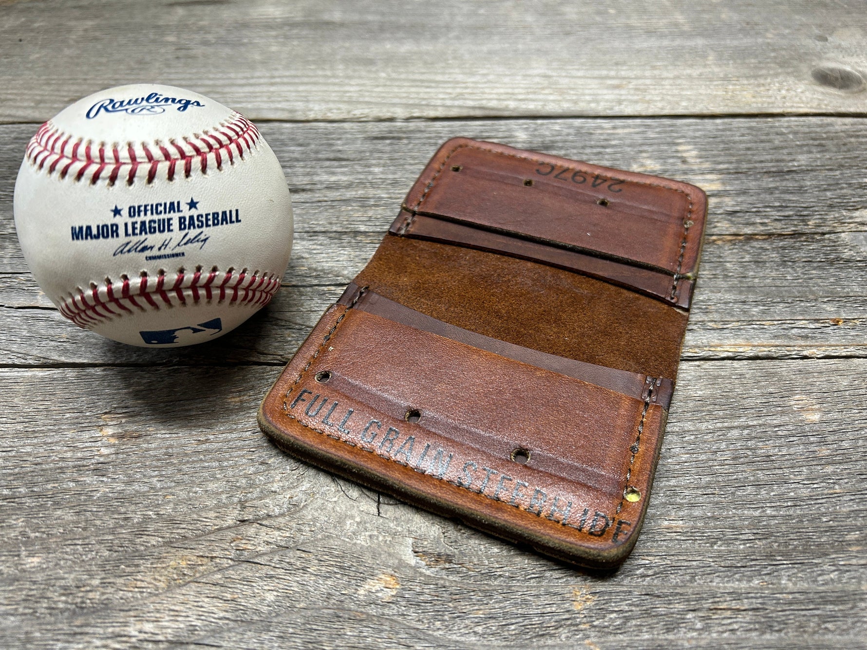 Vintage MacGregor "Big Mac" Baseball Glove Wallet!