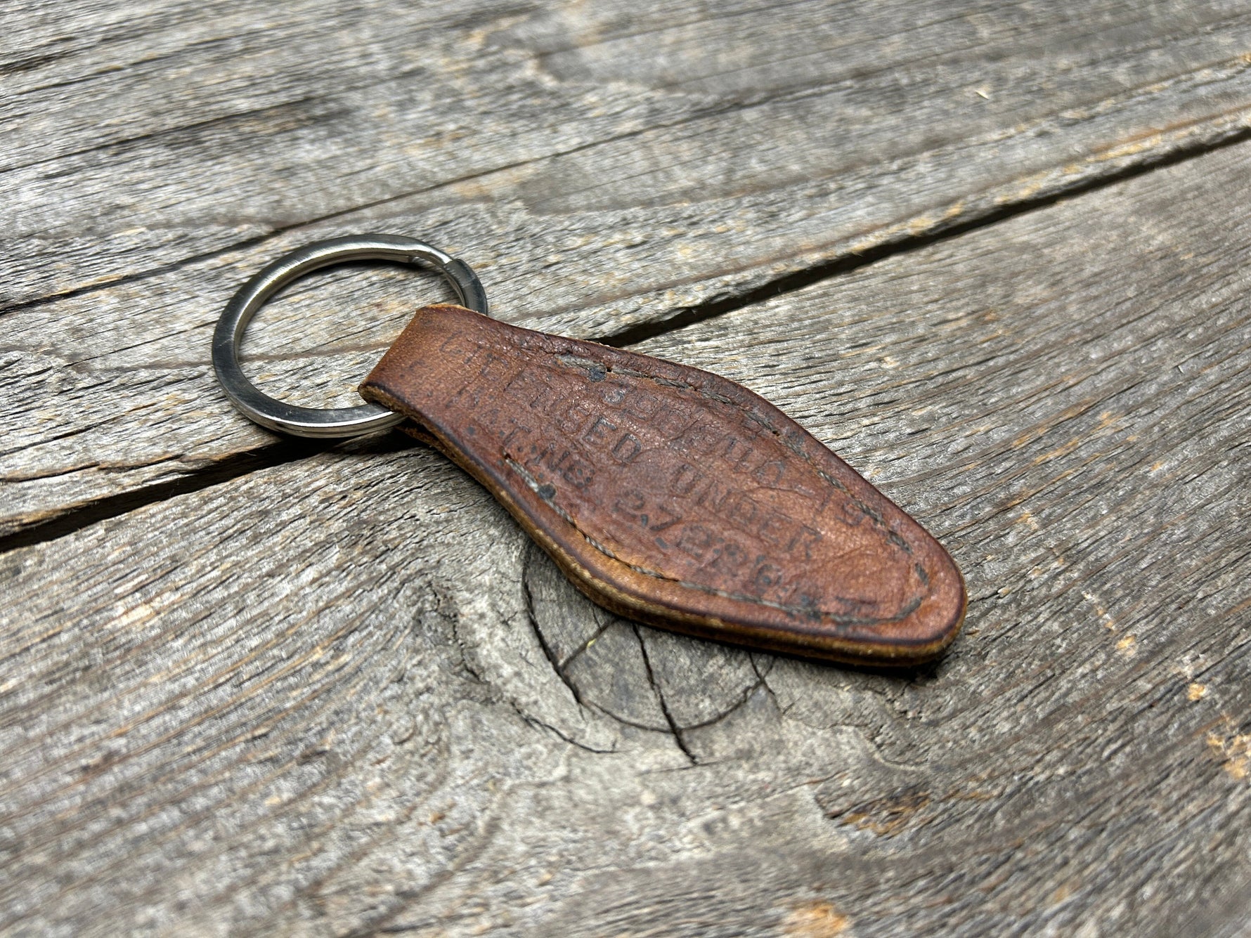 Vintage Wilson A2000 Baseball Glove Key Chain - NEW STYLE! (vintage hotel key style)!