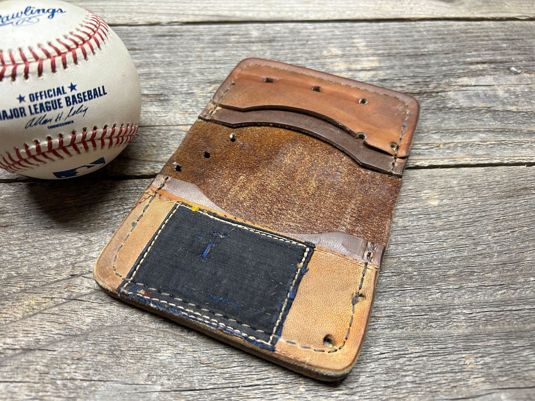 Vintage Regent Curt Simmons Baseball Glove Wallet!