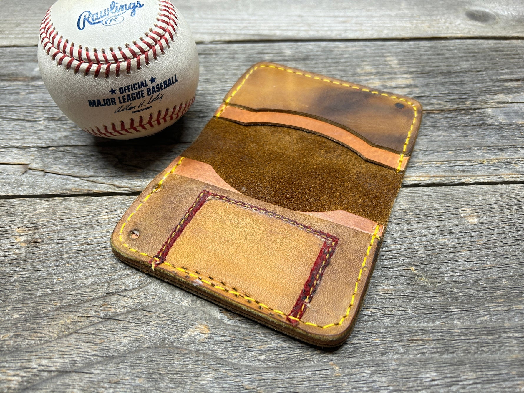 Vintage RARE Rawlings Baseball Glove Wallet!