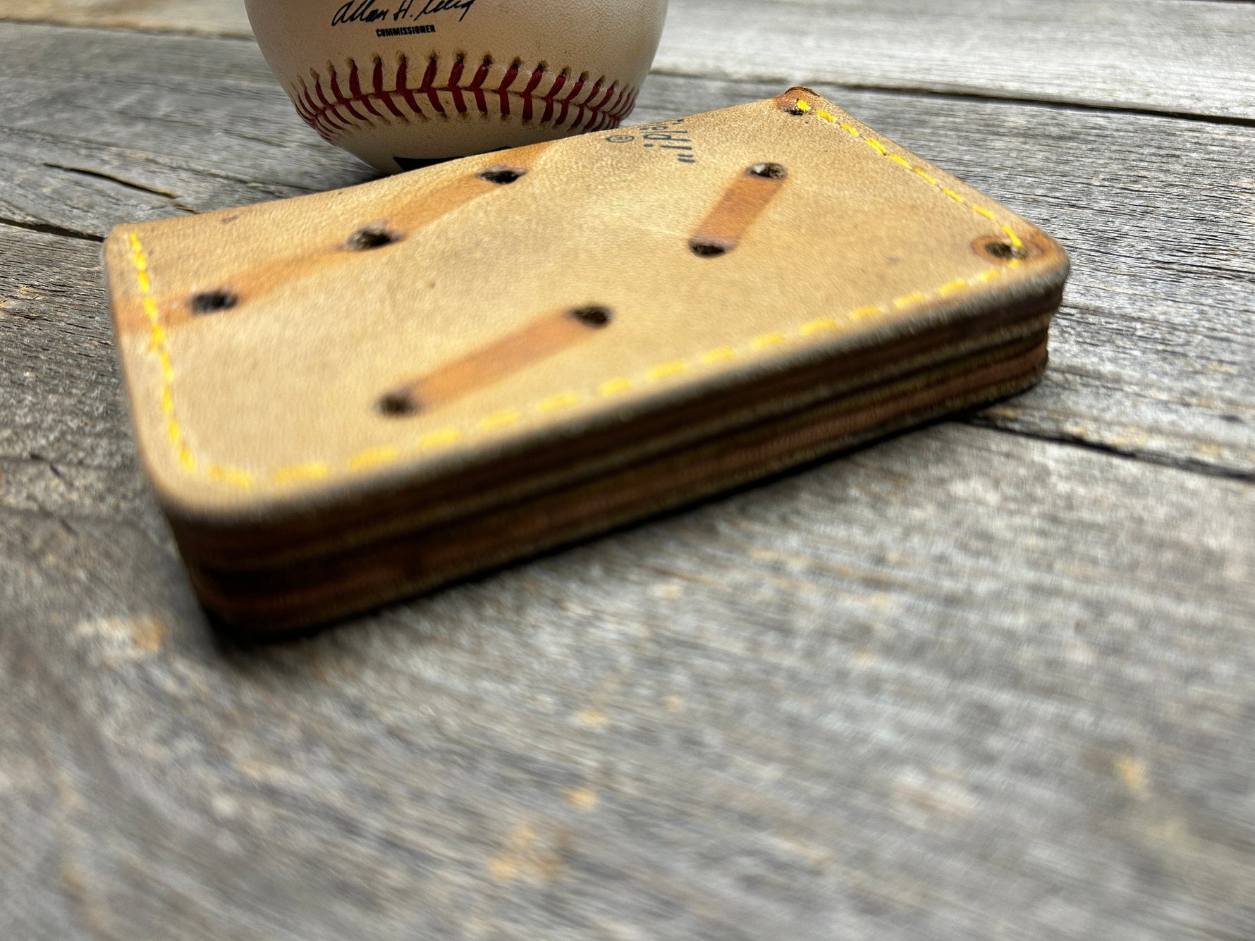 Vintage Rawlings Baseball Glove Wallet!