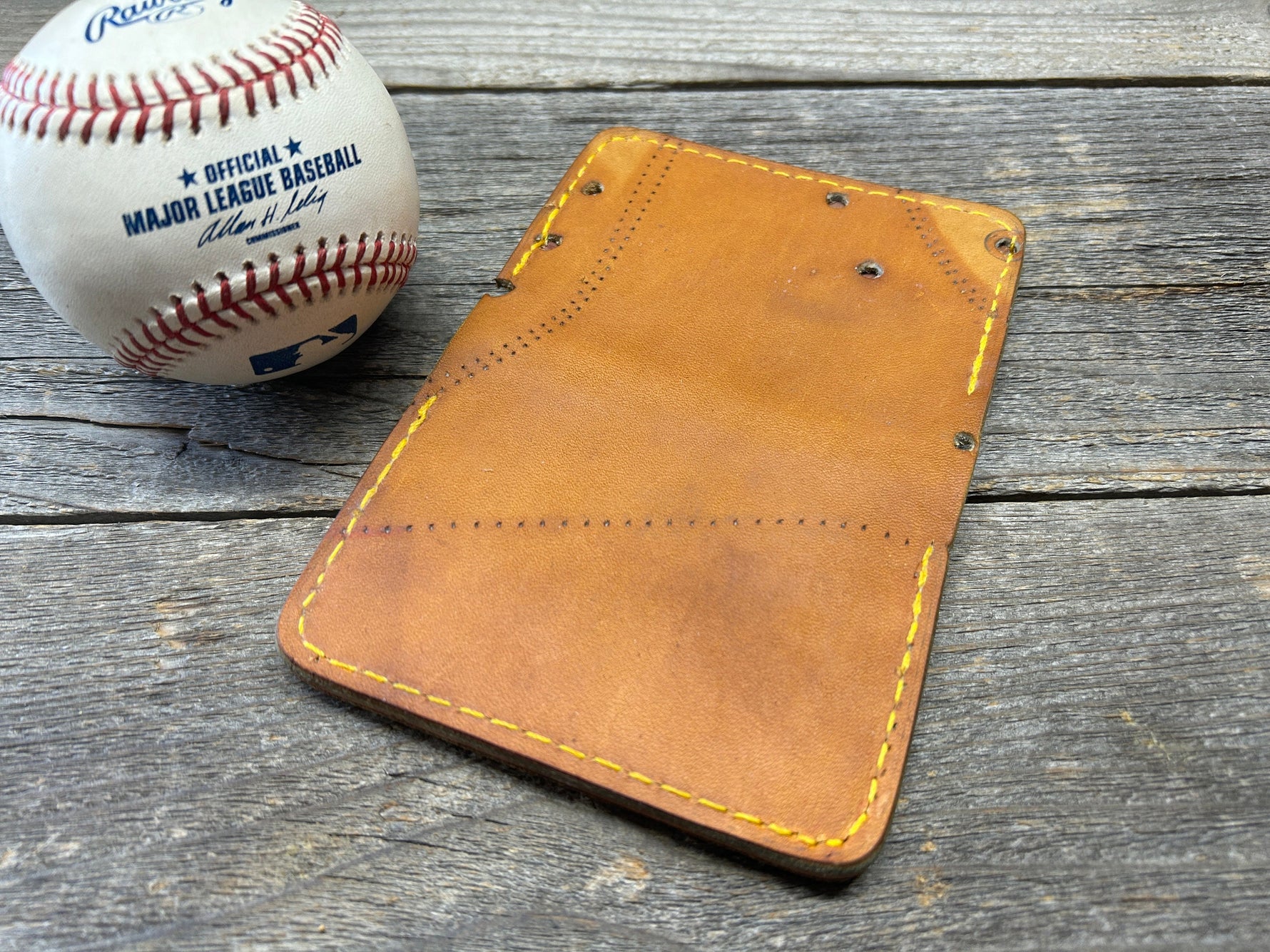 Vintage Rawlings Baseball Glove Wallet!