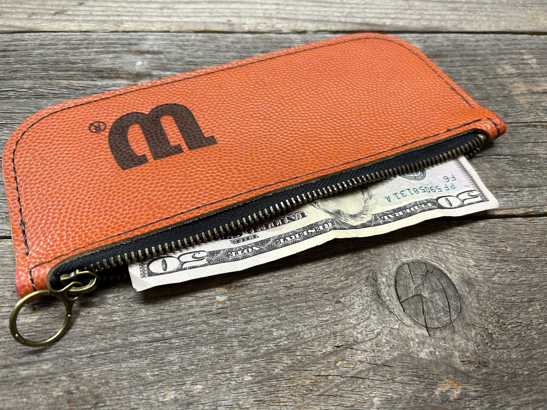 Wilson (NBA) Horween Money Bag w/zipper - The Clubbie!!