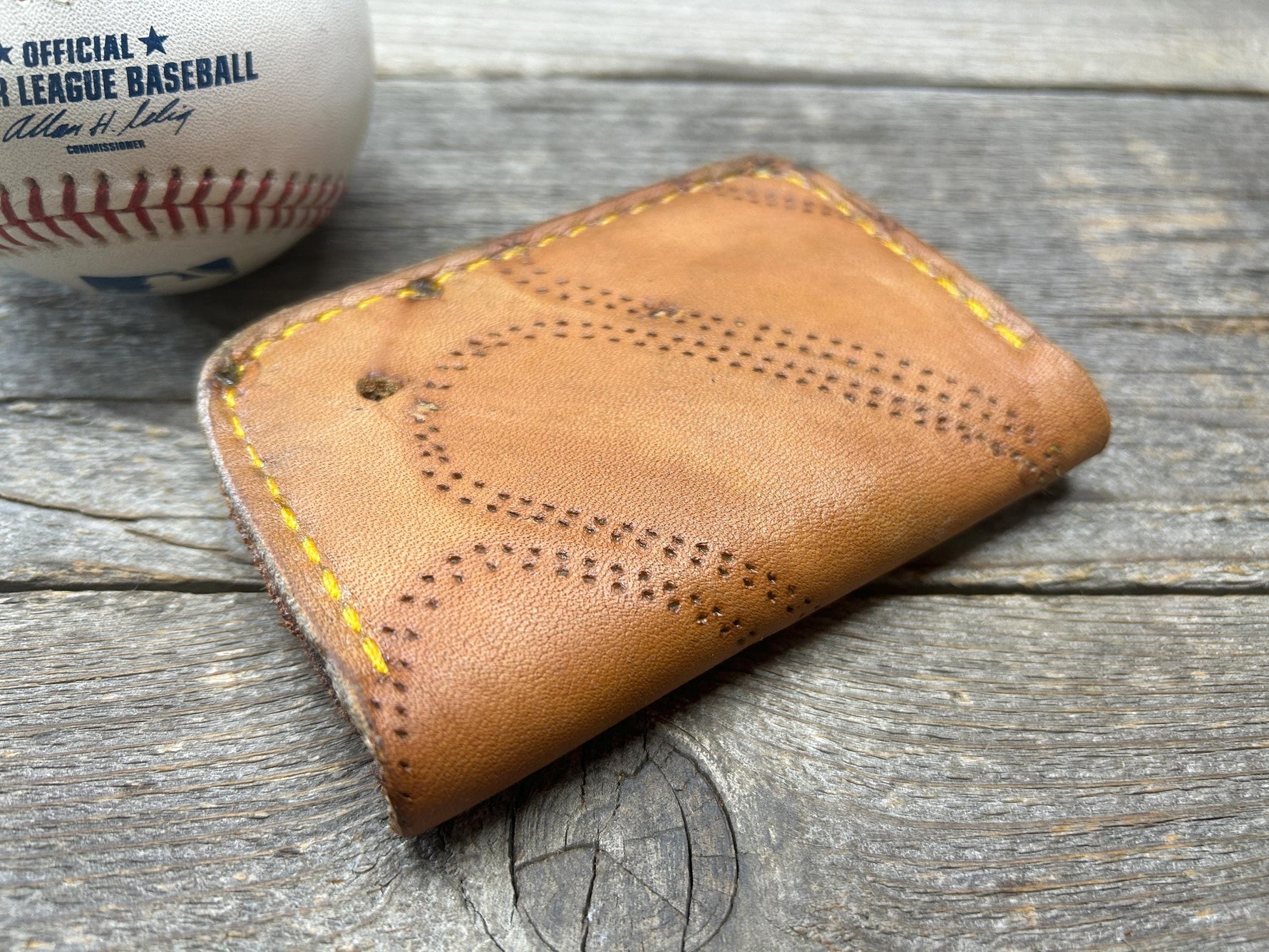 Vintage Spalding Baseball Glove Wallet!