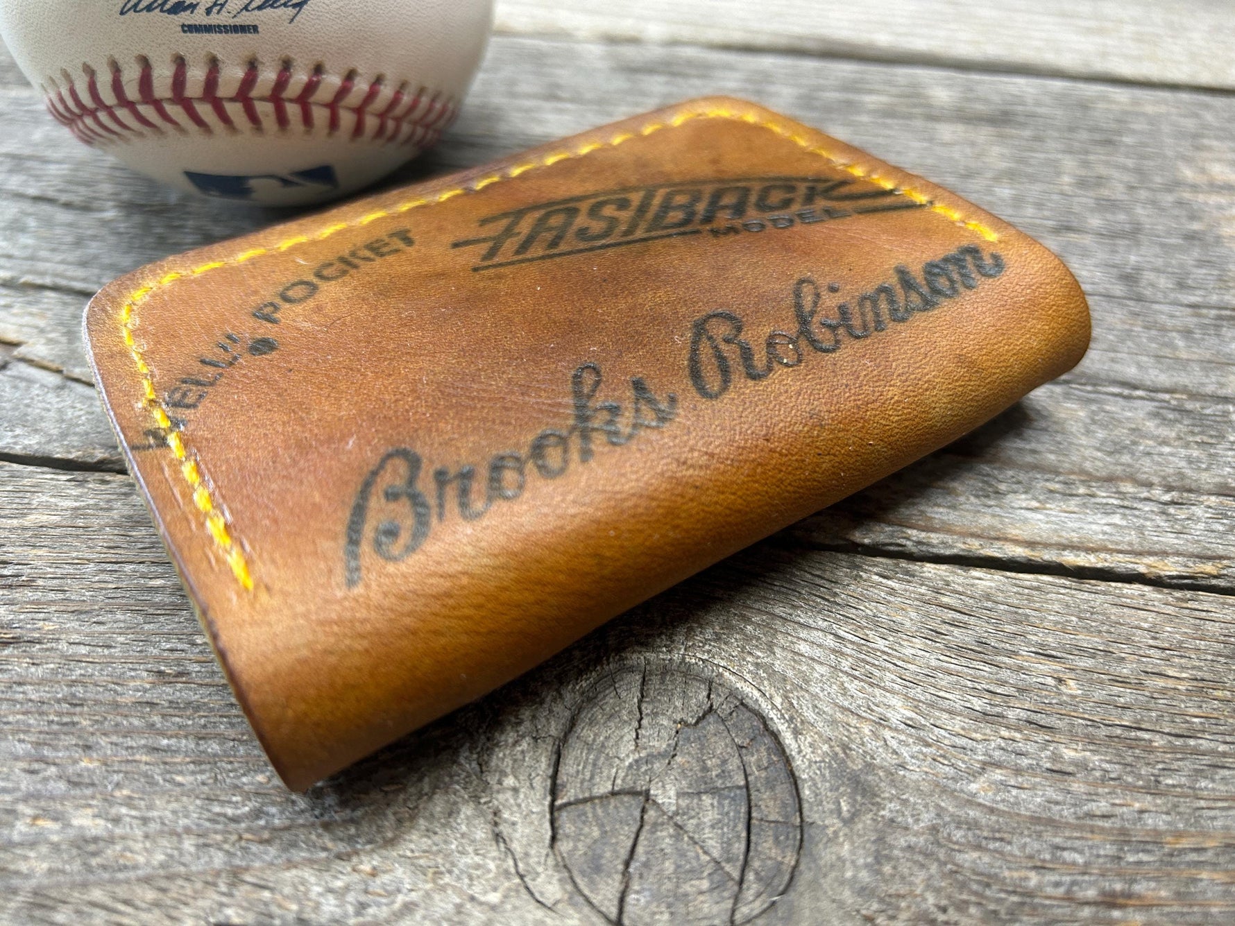 Vintage Rawlings Made in the USA Brooks Robinson Baseball Glove Wallet!