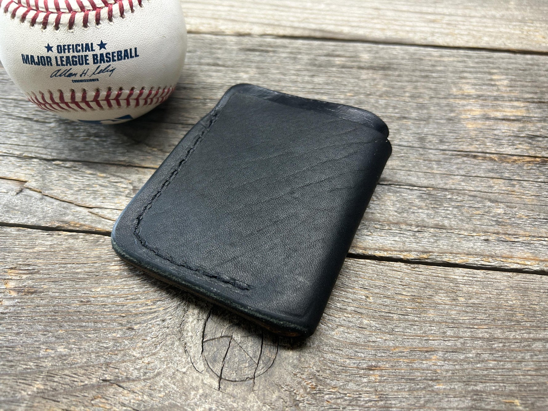 New Style! Black Rawlings Heart of the Hide Horween Top Loading Baseball Glove Wallet with Hidden 3rd Pocket!!