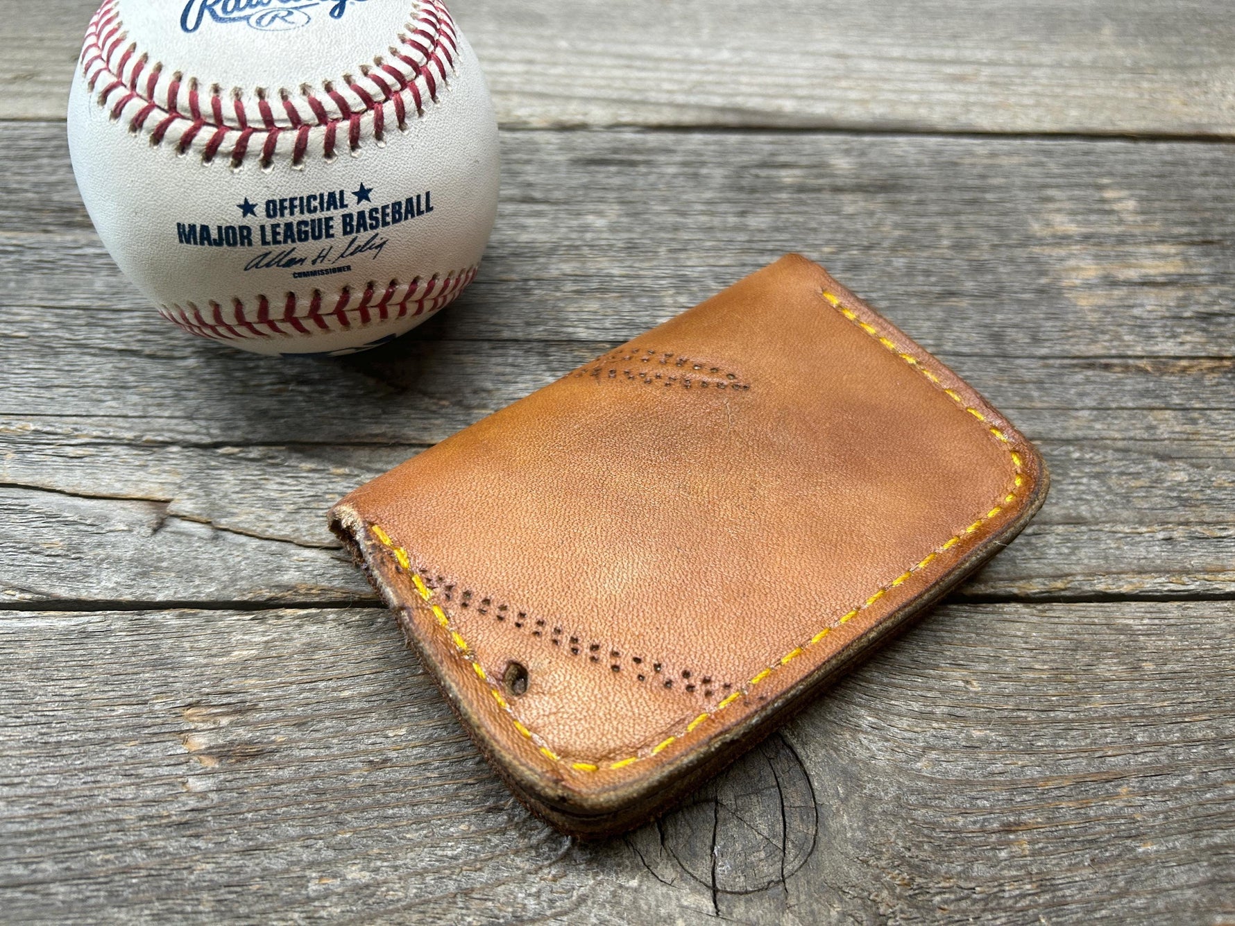 Vintage Spalding Baseball Glove Wallet!