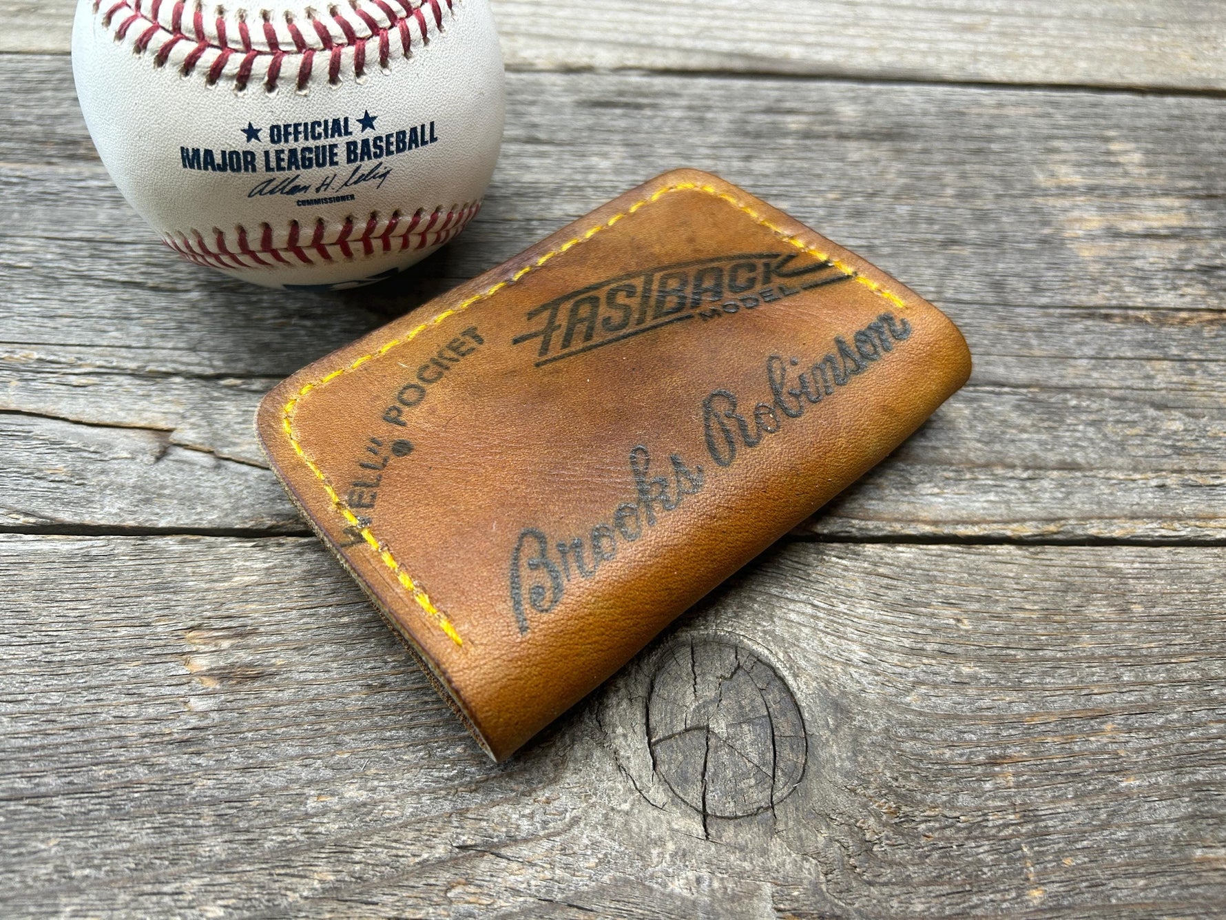 Vintage Rawlings Made in the USA Brooks Robinson Baseball Glove Wallet!