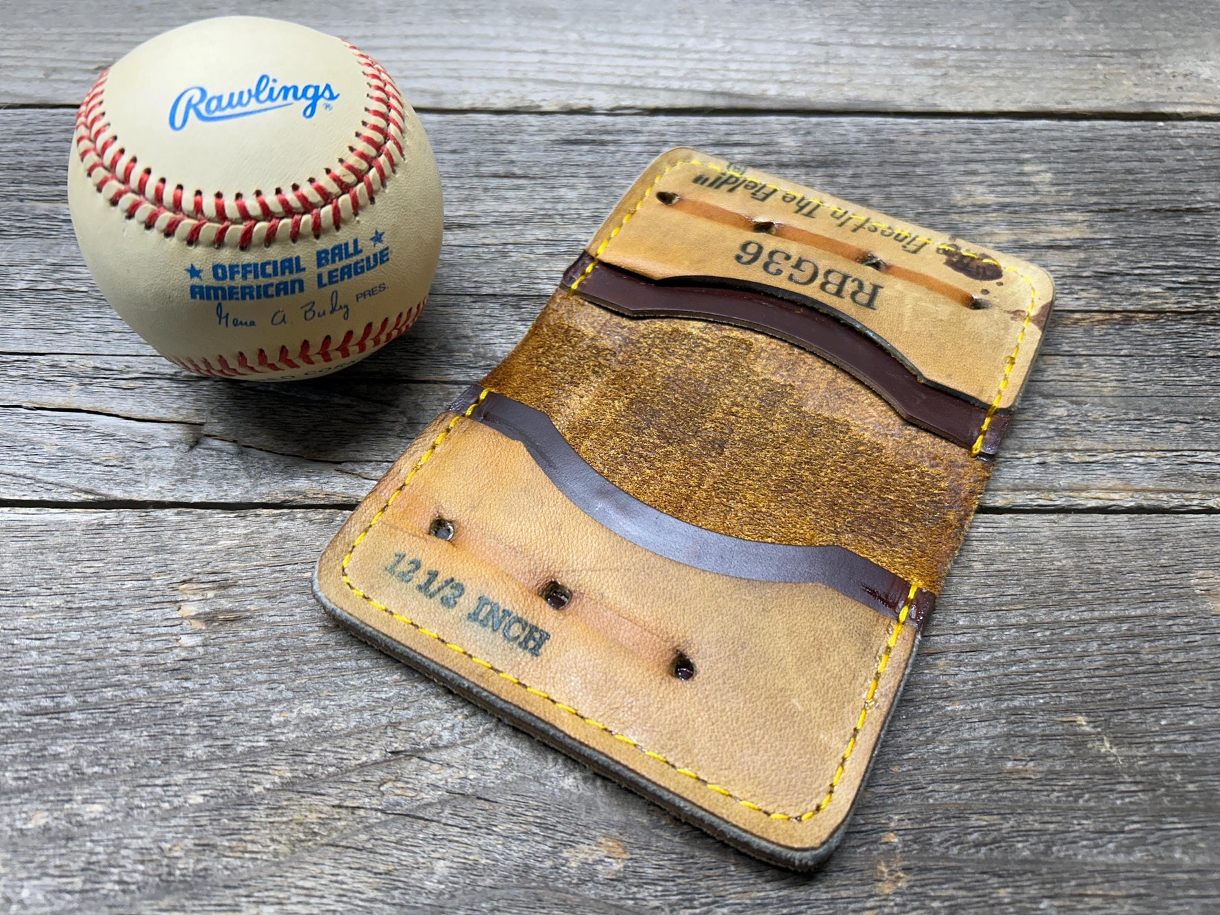 Vintage Rawlings Ken Griffey Jr Baseball Glove Wallet!