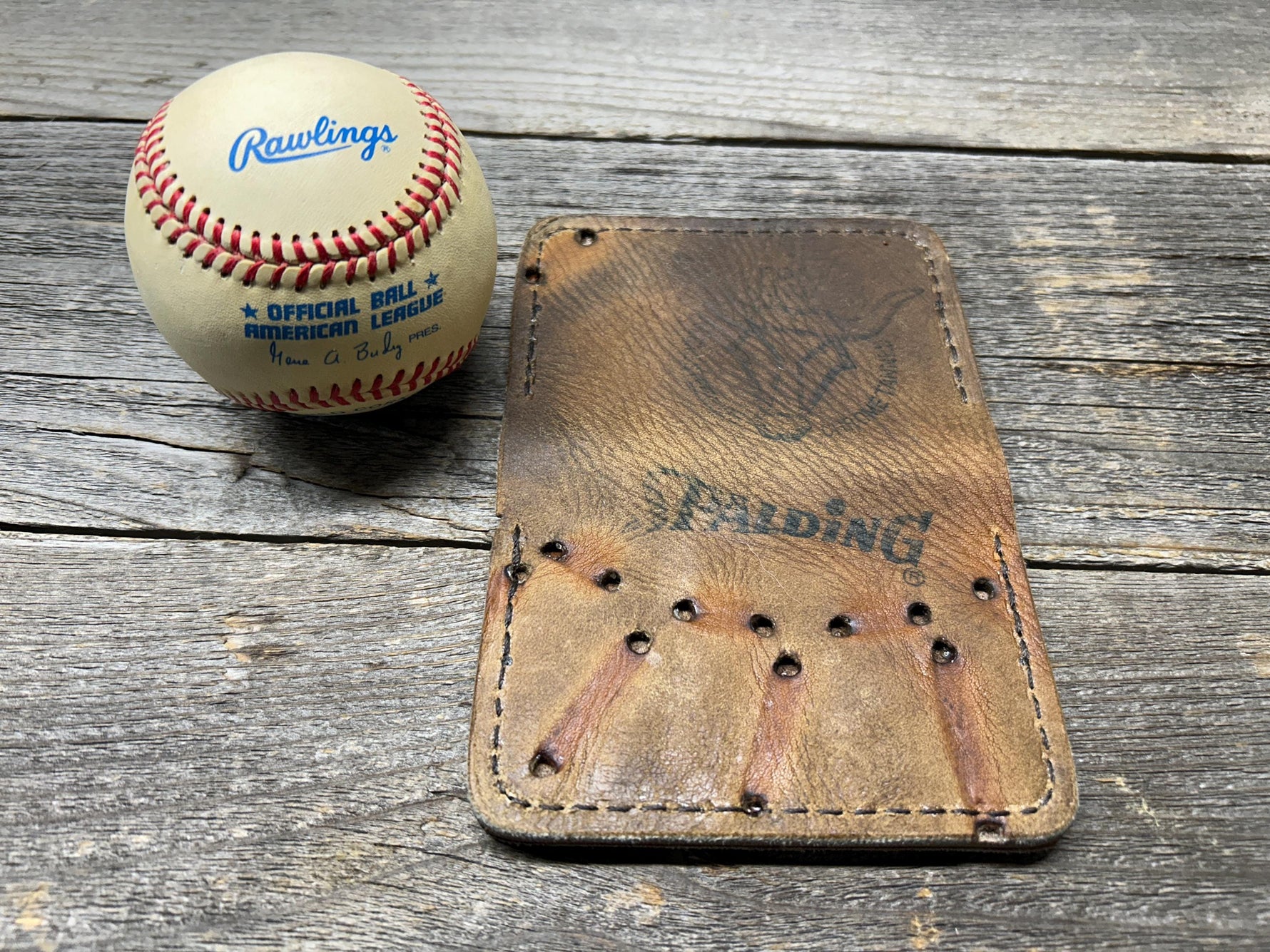 Vintage Spalding Carl Yastrzemski Baseball Glove Wallet!