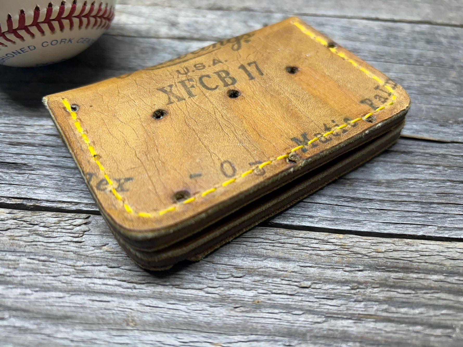 Vintage Rawlings Made in the USA Brooks Robinson Baseball Glove Wallet!