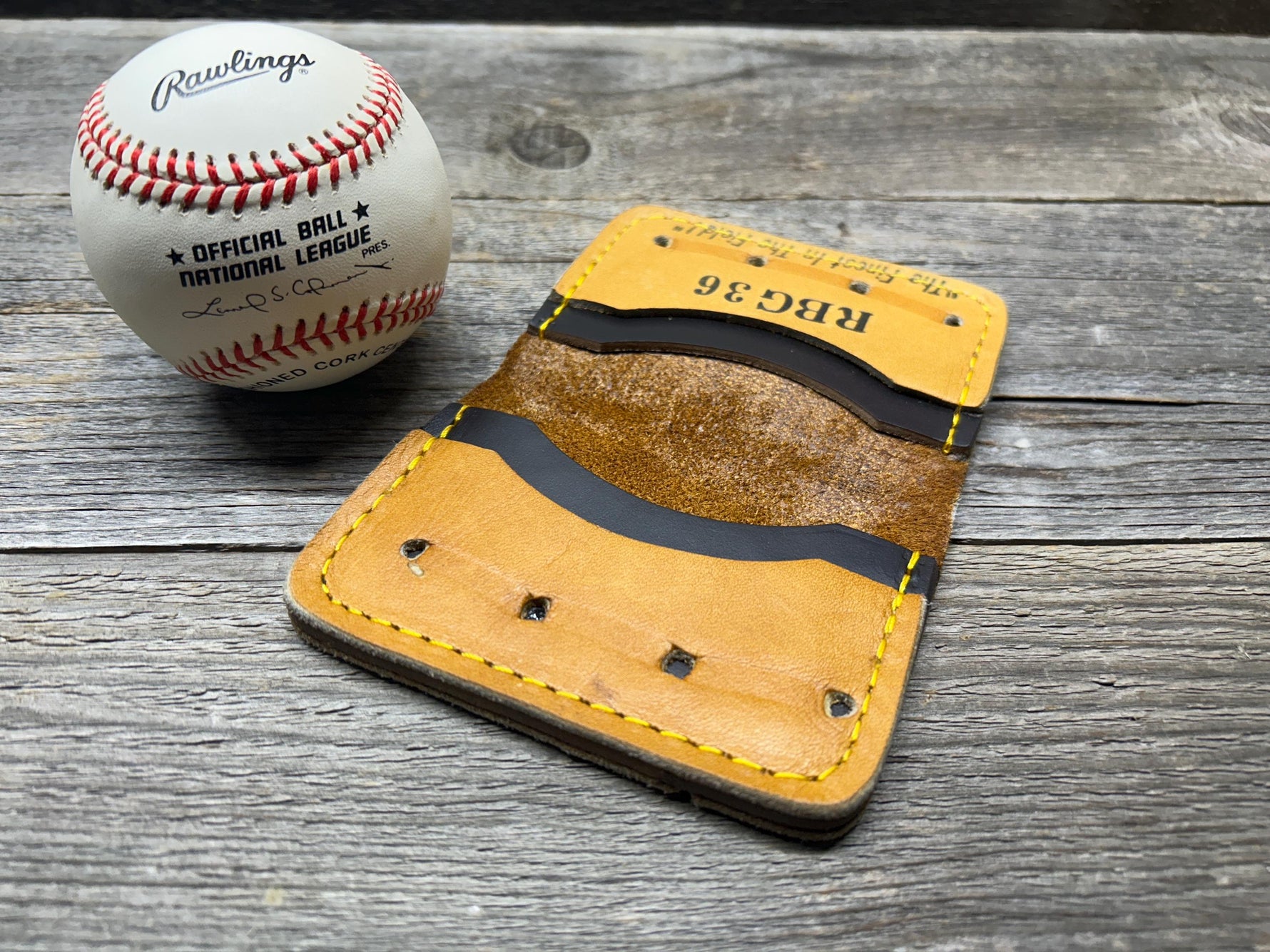 Vintage Rawlings Dale Murphy Baseball Glove Wallet!