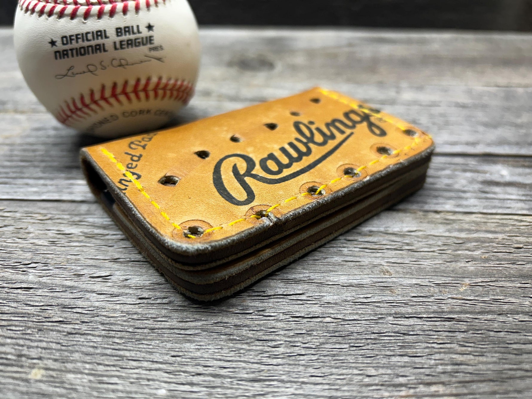 Vintage Rawlings Dale Murphy Baseball Glove Wallet!