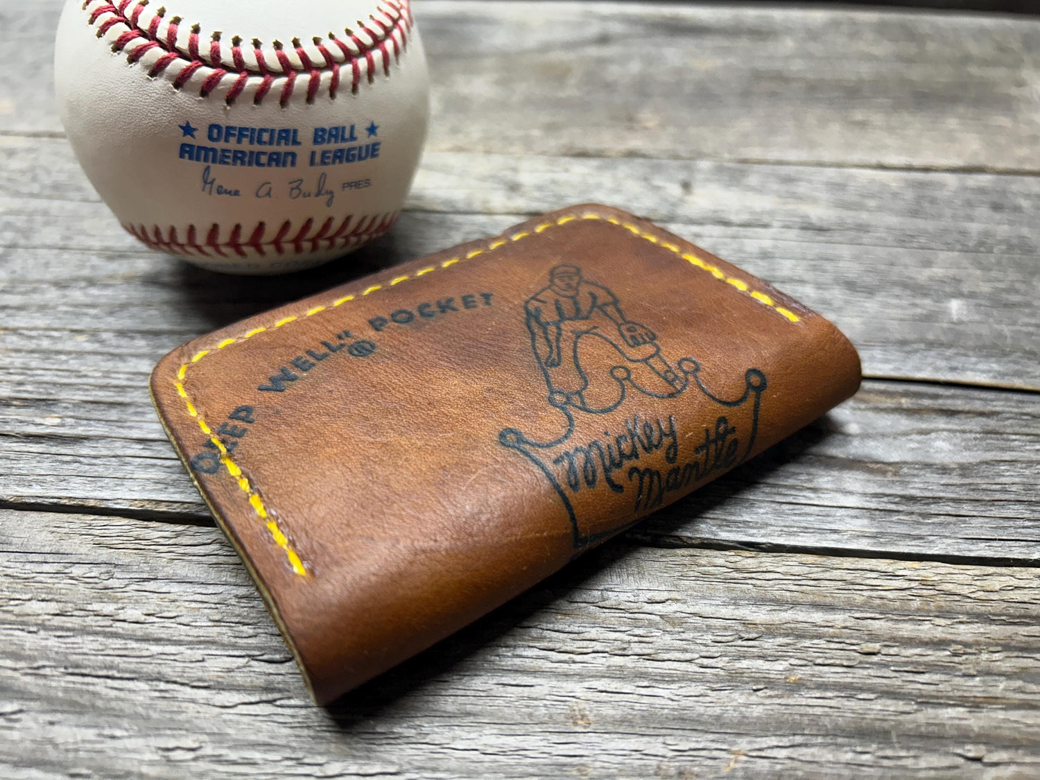 Vintage Rawlings Mickey Mantle "Made in the USA" Baseball Glove Wallet!!