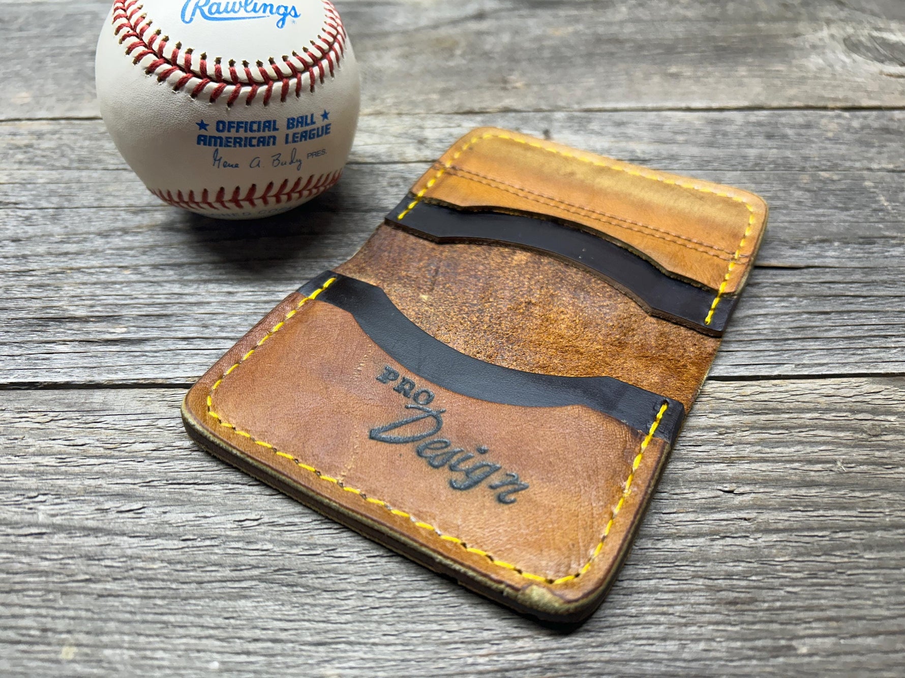 Vintage Rawlings Mickey Mantle "Made in the USA" Baseball Glove Wallet!!