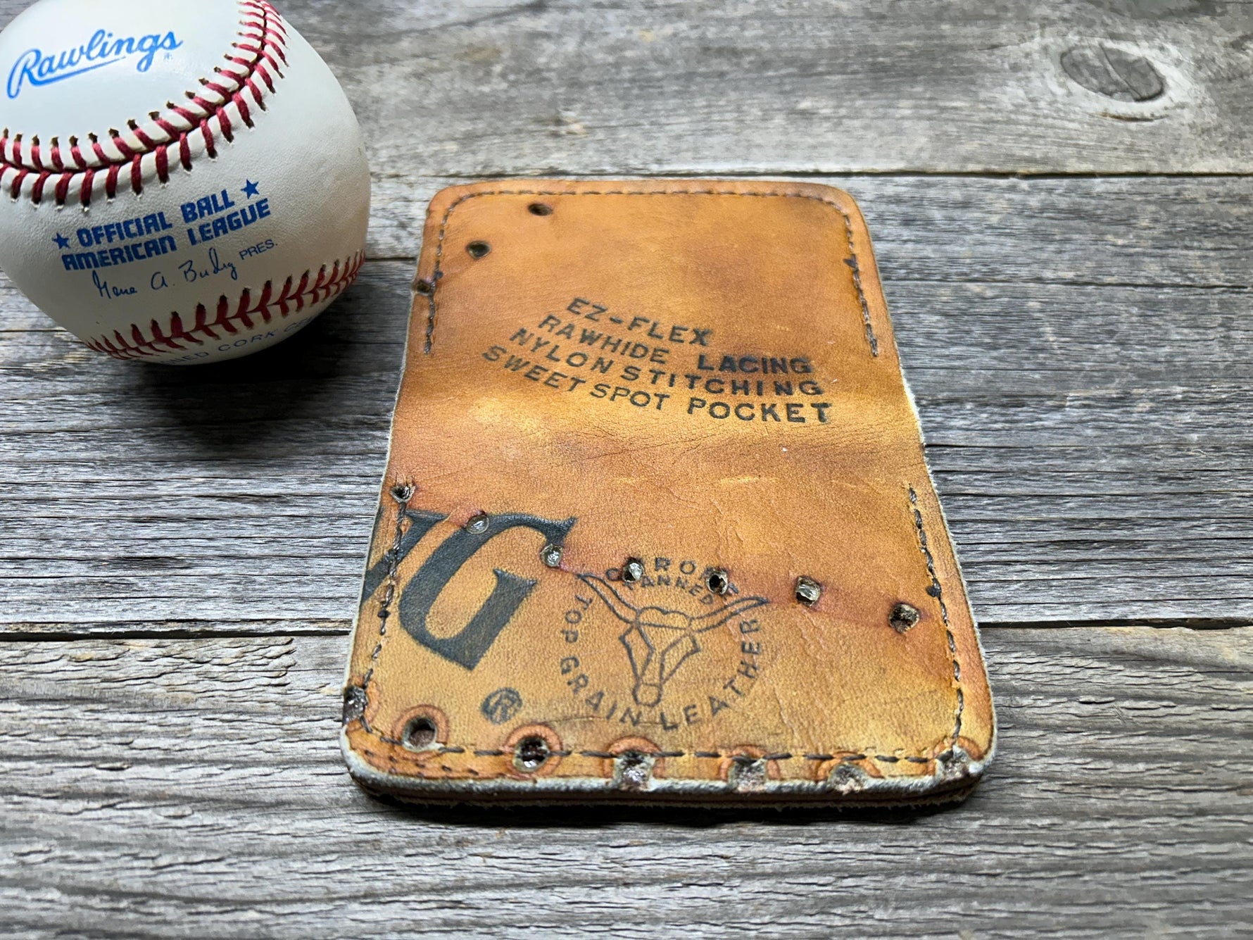 Vintage Spalding Babe Ruth Baseball Glove Wallet!!