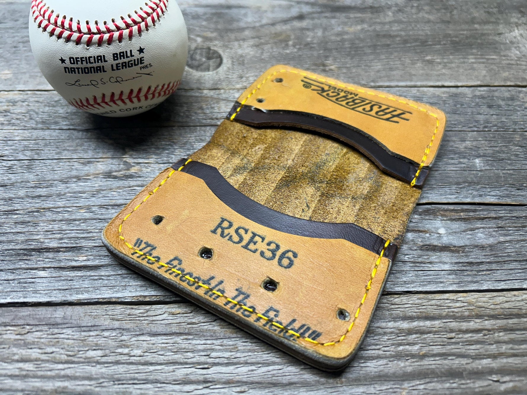 Vintage Rawlings Ryne Sandberg Limited Edition Baseball Glove Wallet!!
