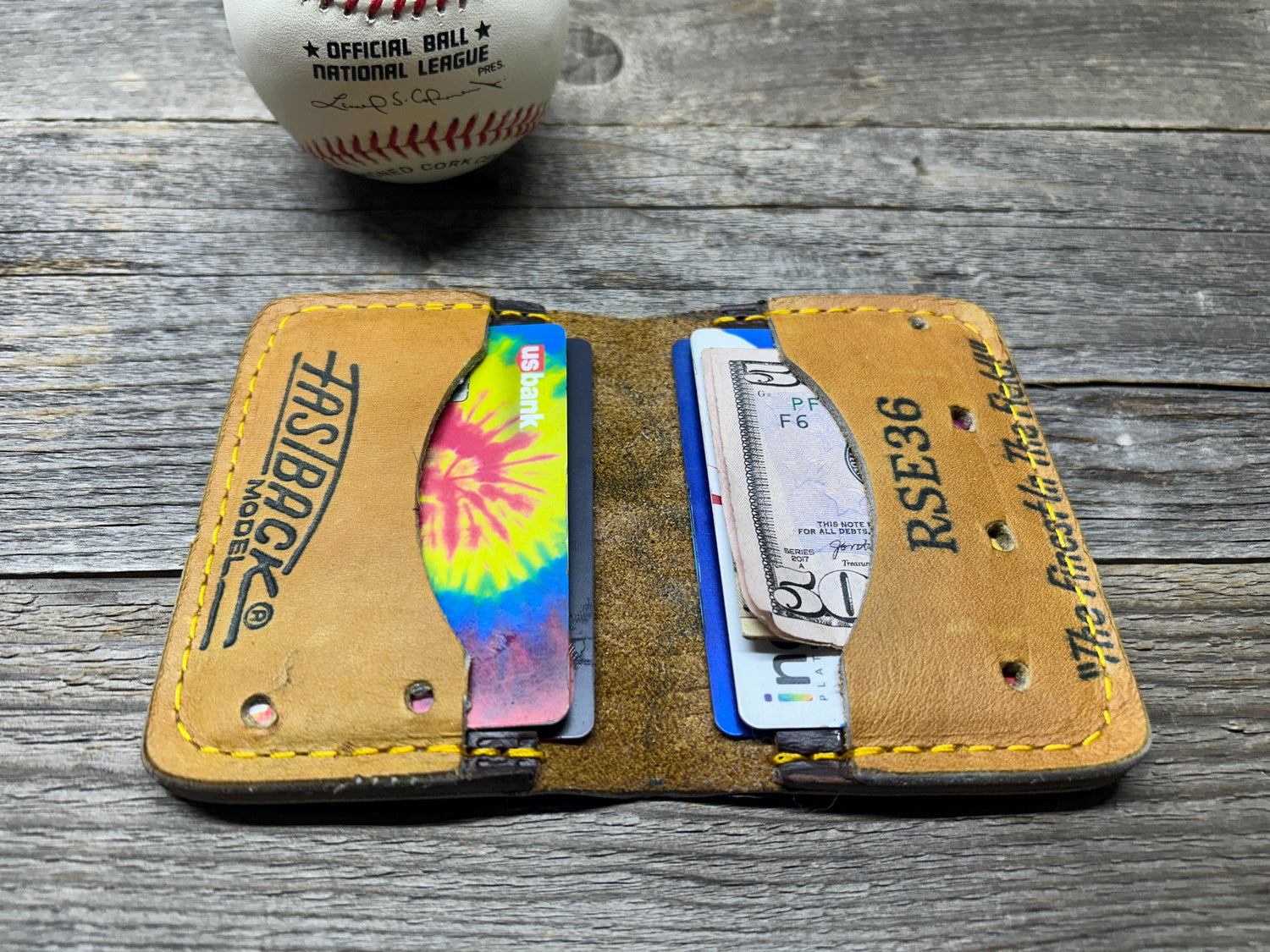 Vintage Rawlings Ryne Sandberg Limited Edition Baseball Glove Wallet!!