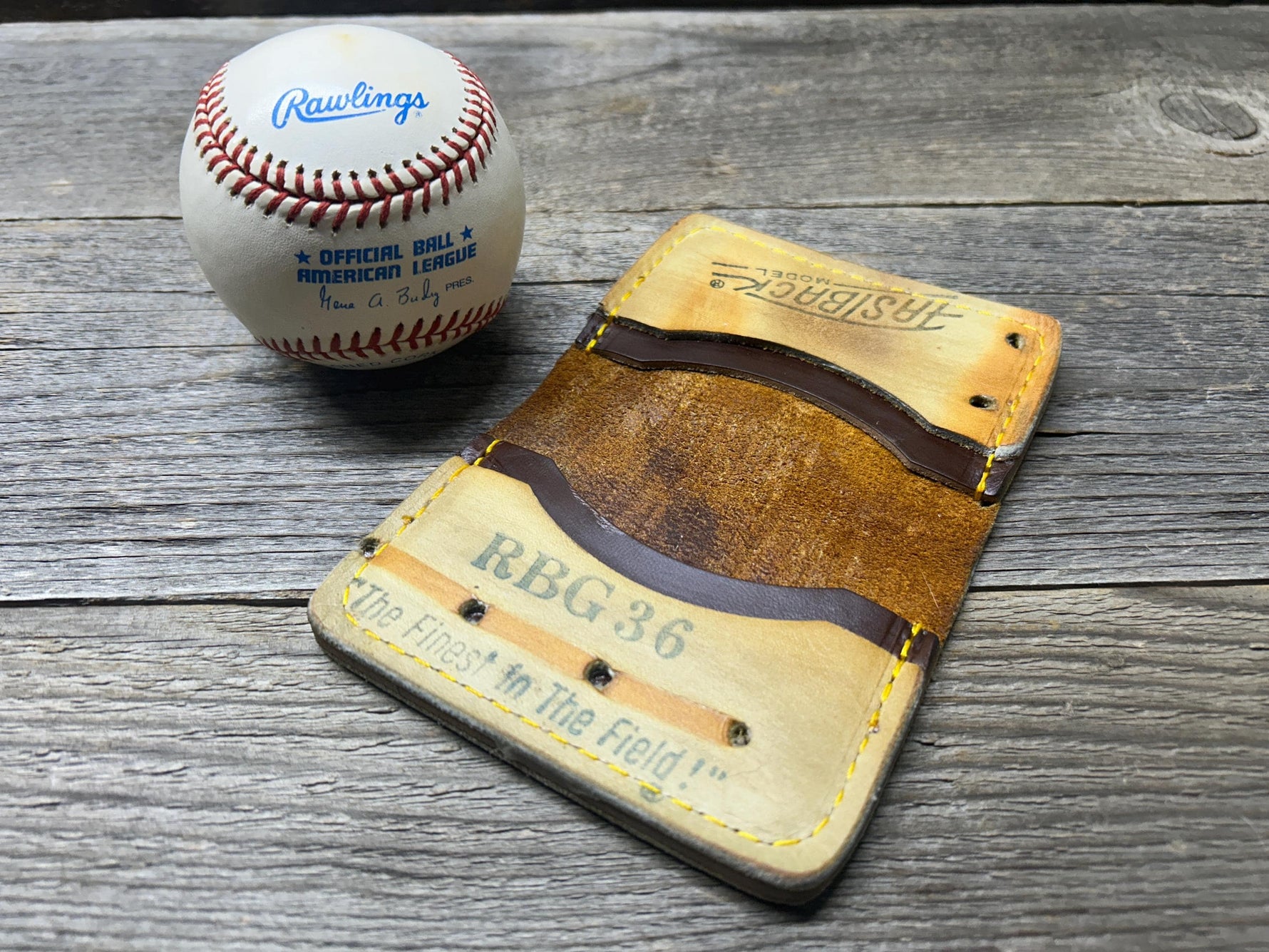 Vintage Rawlings Ken Griffey Jr Baseball Glove Wallet!