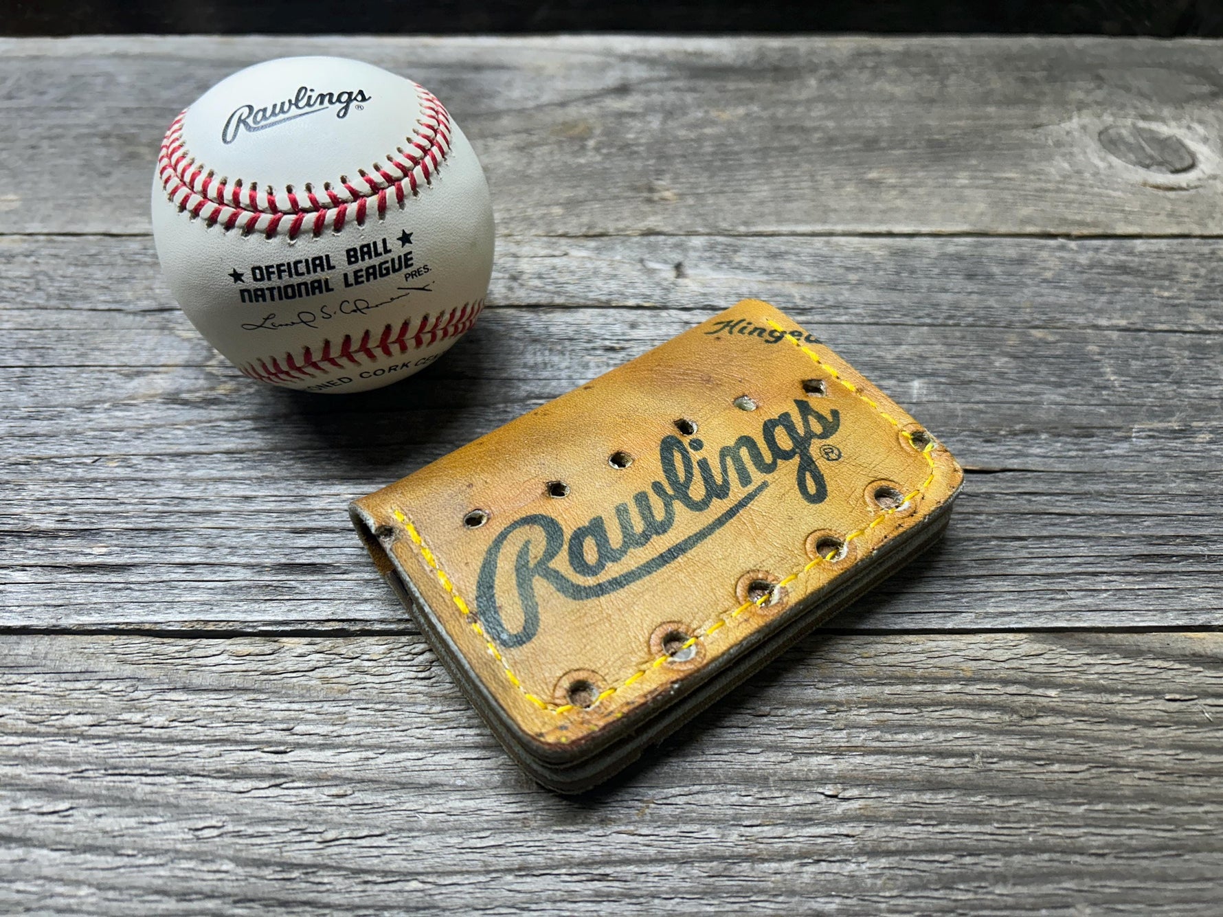 Vintage Rawlings Ryne Sandberg Baseball Glove Wallet!!