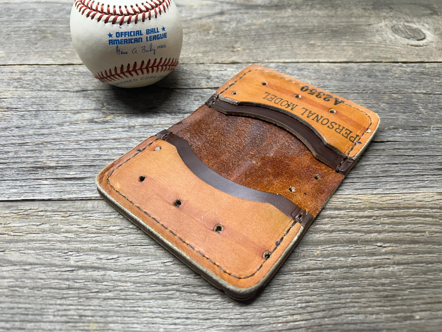 Wilson George Brett MVP Baseball Glove Wallet!!