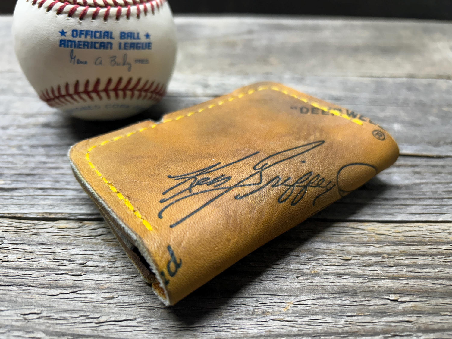 Vintage Rawlings Ken Griffey Jr Baseball Glove Wallet!