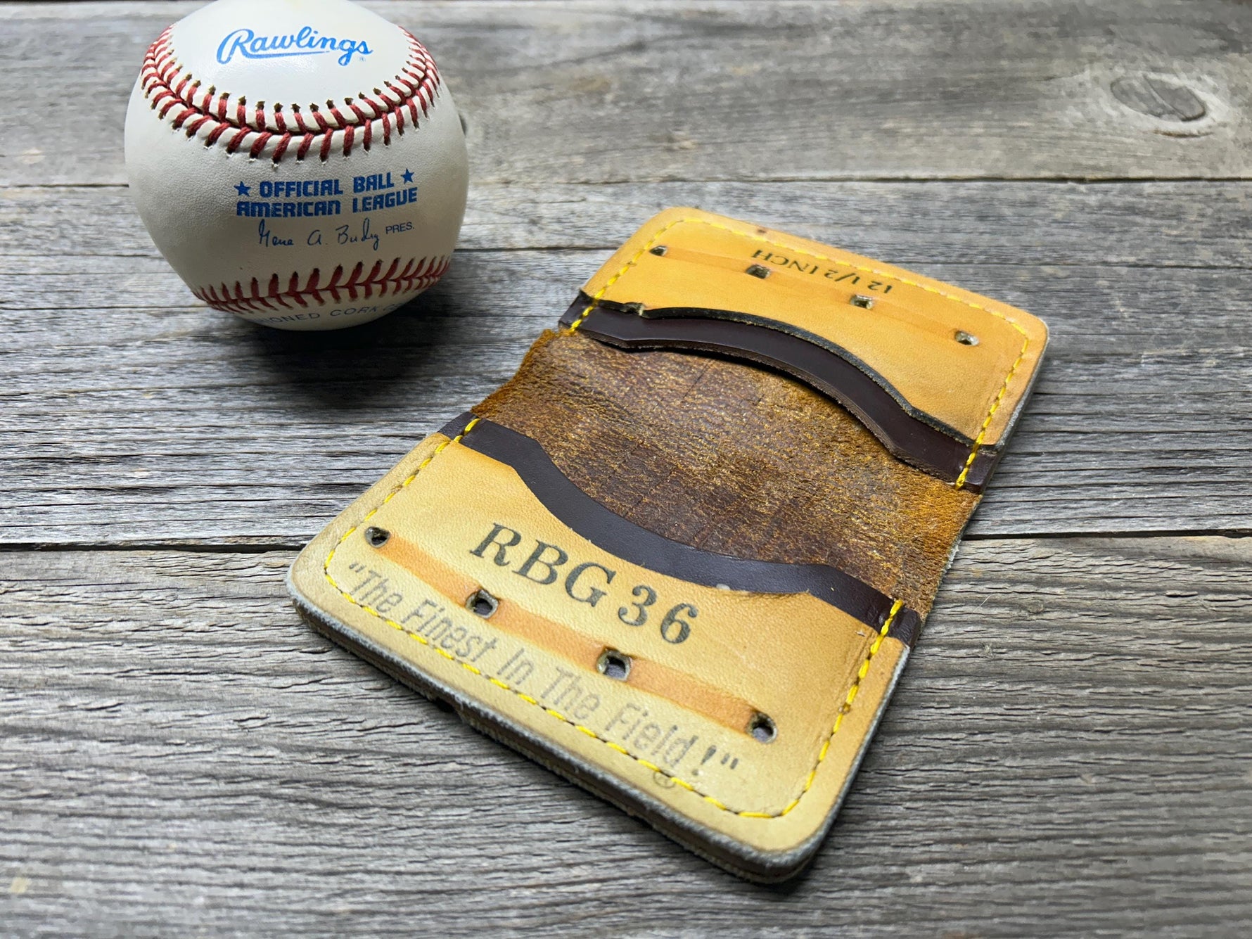 Vintage Rawlings Ken Griffey Jr Baseball Glove Wallet!