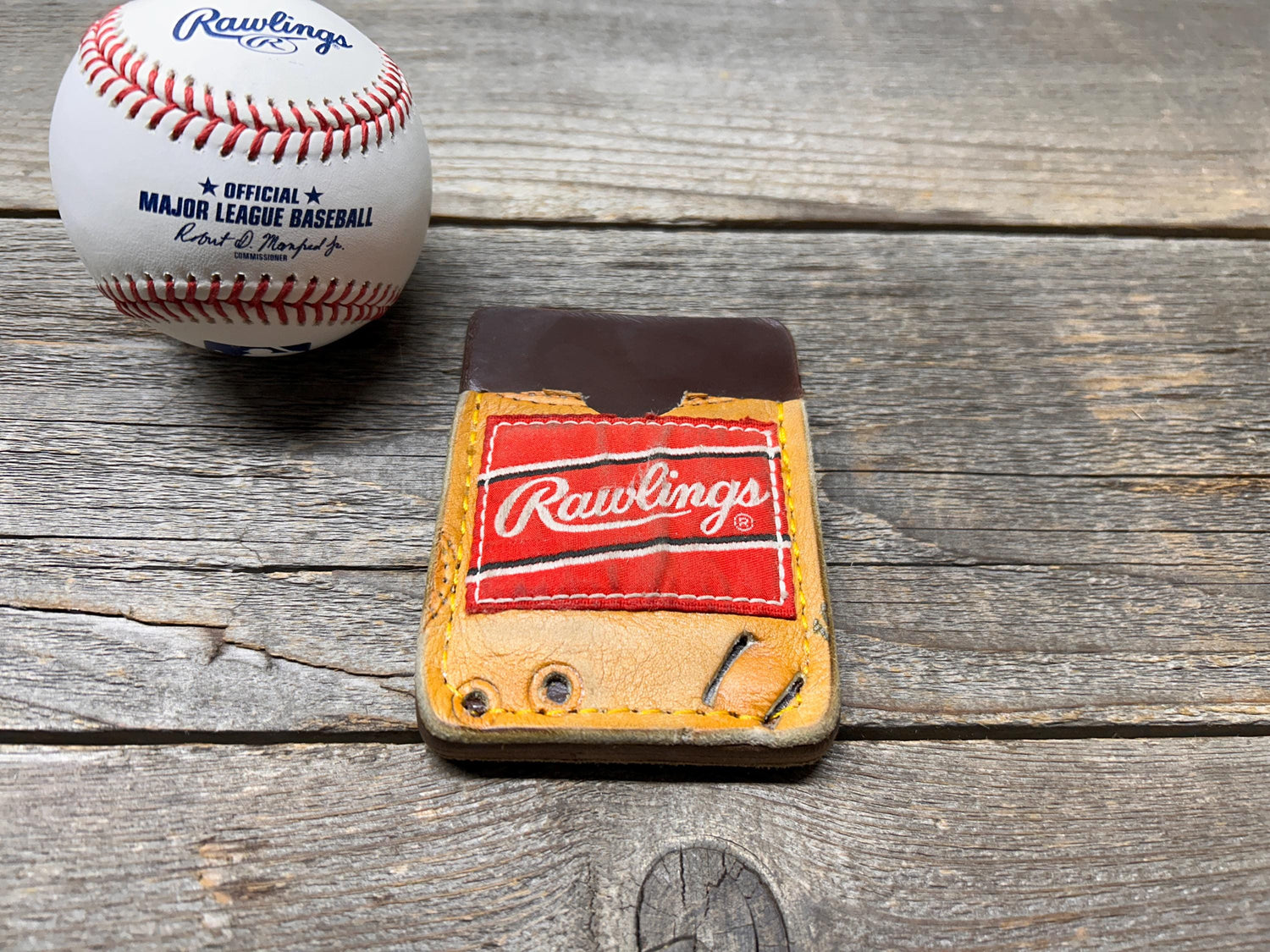 Rawlings Top Loading Baseball Glove Wallet with Hidden 3rd Pocket!! Minimalist Front Pocket Wallet!