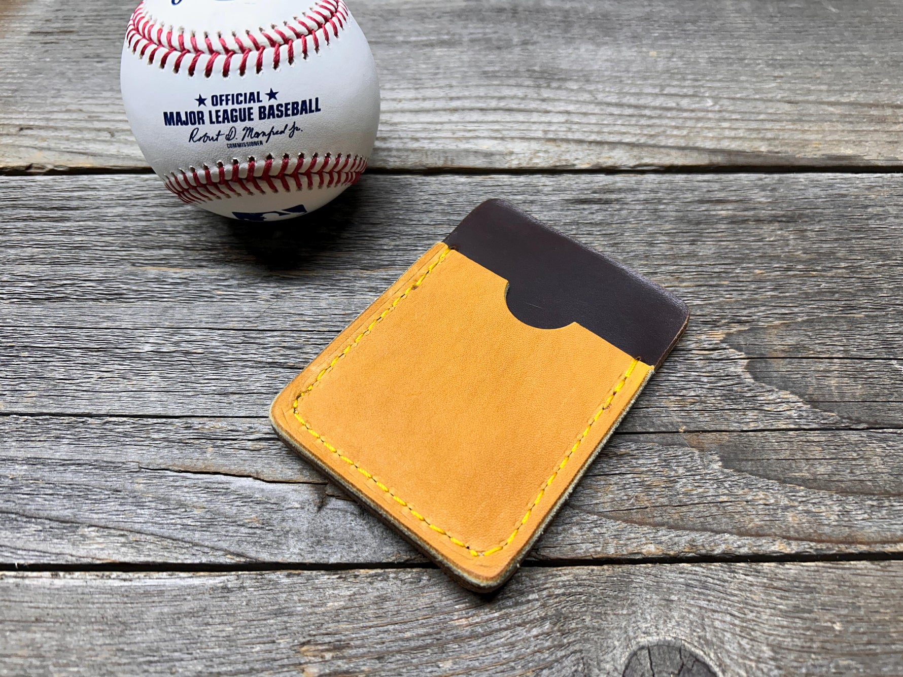 CLEARANCE Rawlings Heart of the Hide Horween Top Loading Baseball Glove Wallet with Hidden 3rd Pocket!!