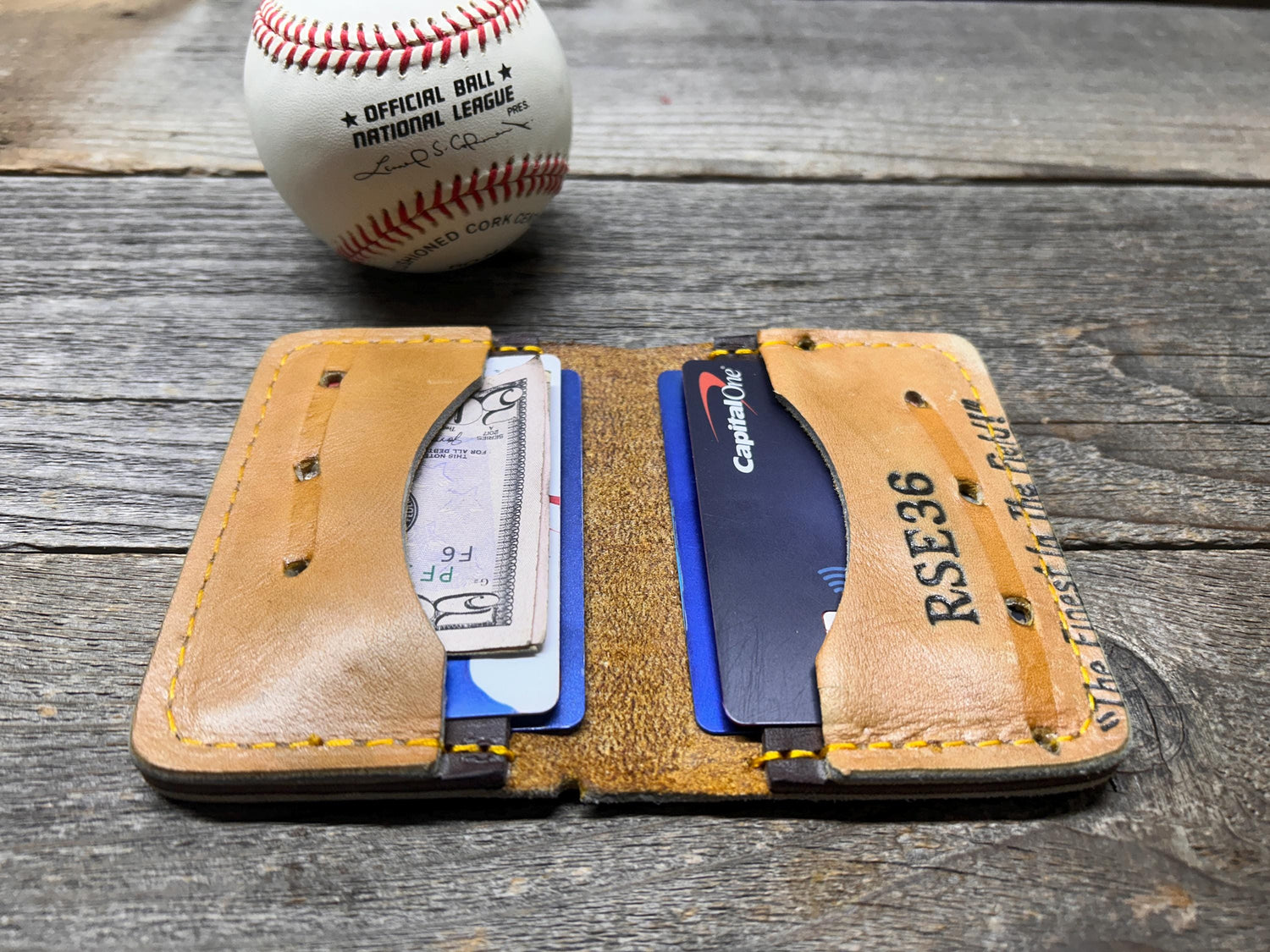 Vintage Rawlings Ryne Sandberg Special Edition Baseball Glove Wallet!!