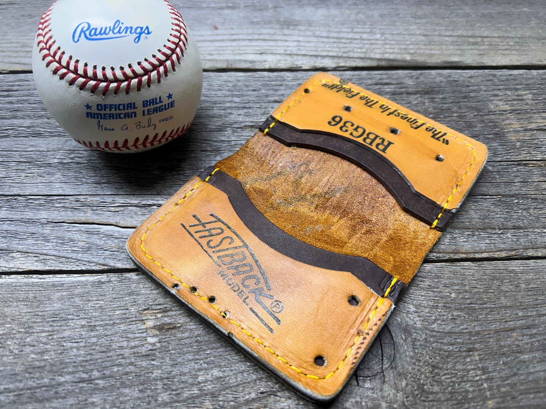 Vintage Rawlings Ken Griffey Jr Baseball Glove Wallet!