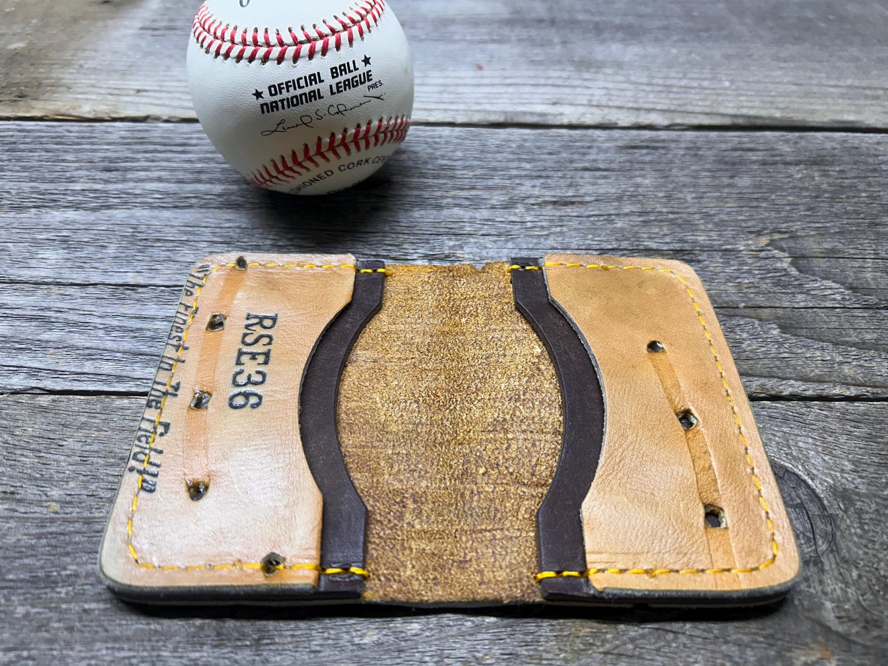 Vintage Rawlings Ryne Sandberg Special Edition Baseball Glove Wallet!!