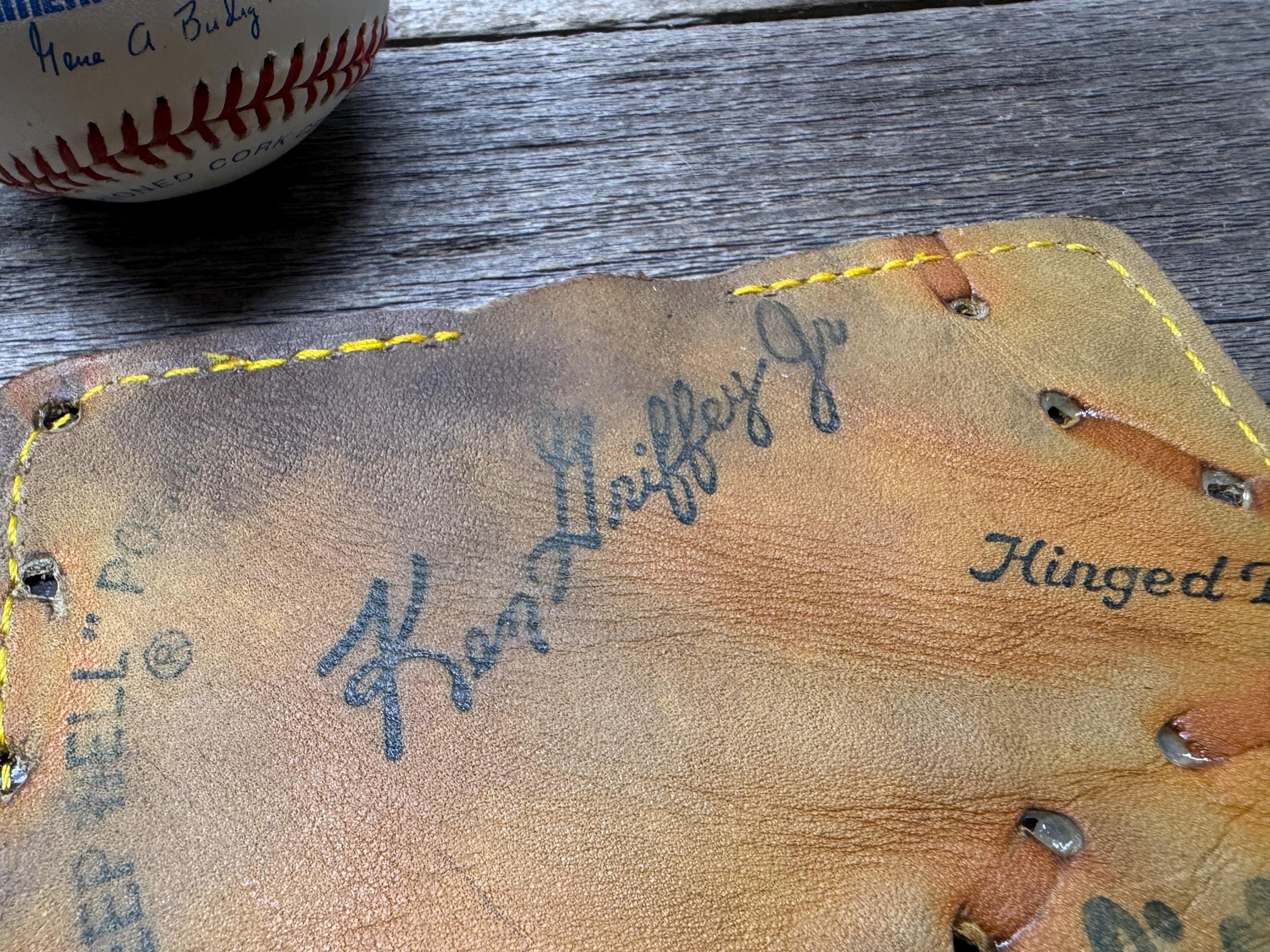 Vintage Rawlings Ken Griffey Jr Baseball Glove Wallet!