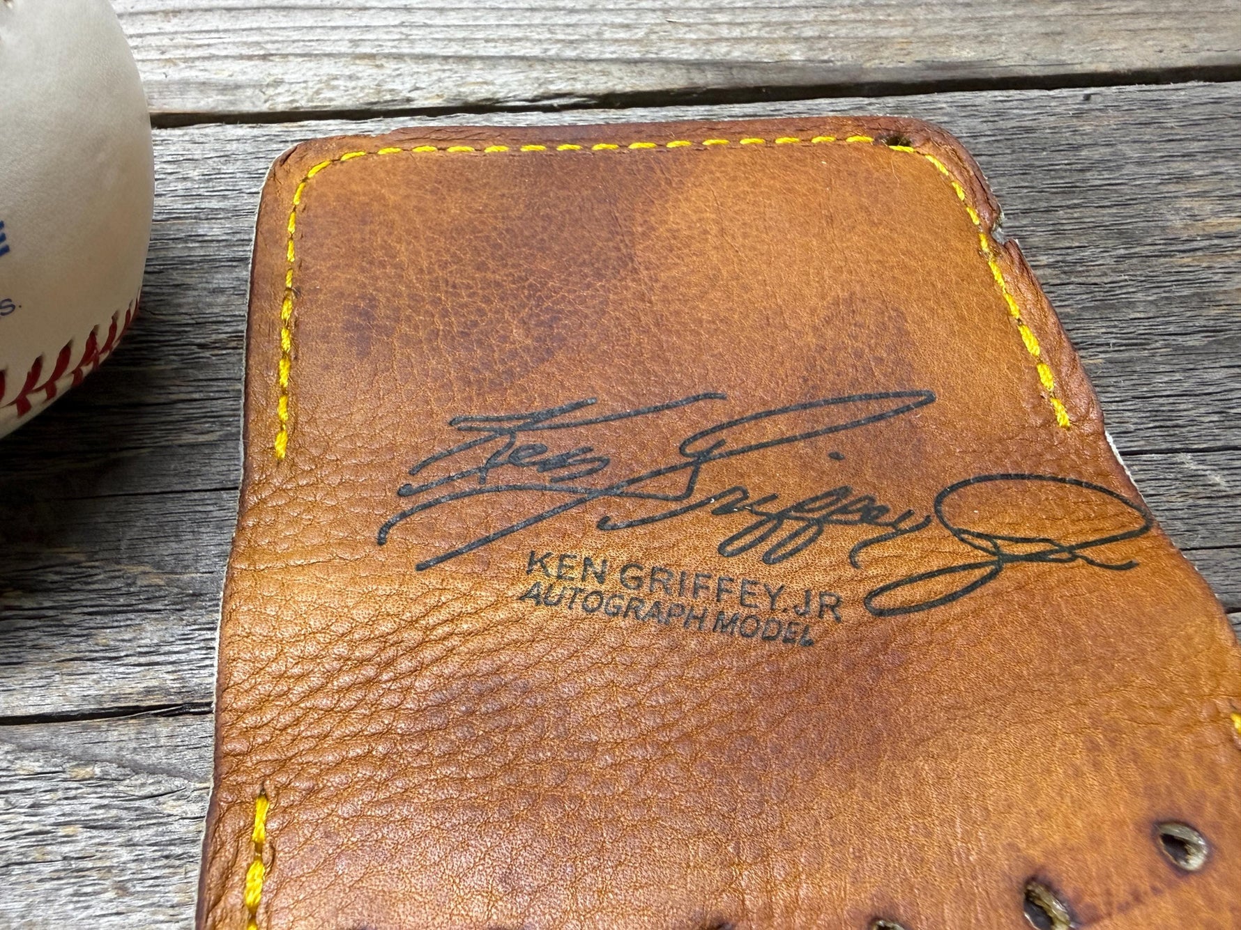 Vintage Rawlings Ken Griffey Jr Baseball Glove Wallet!