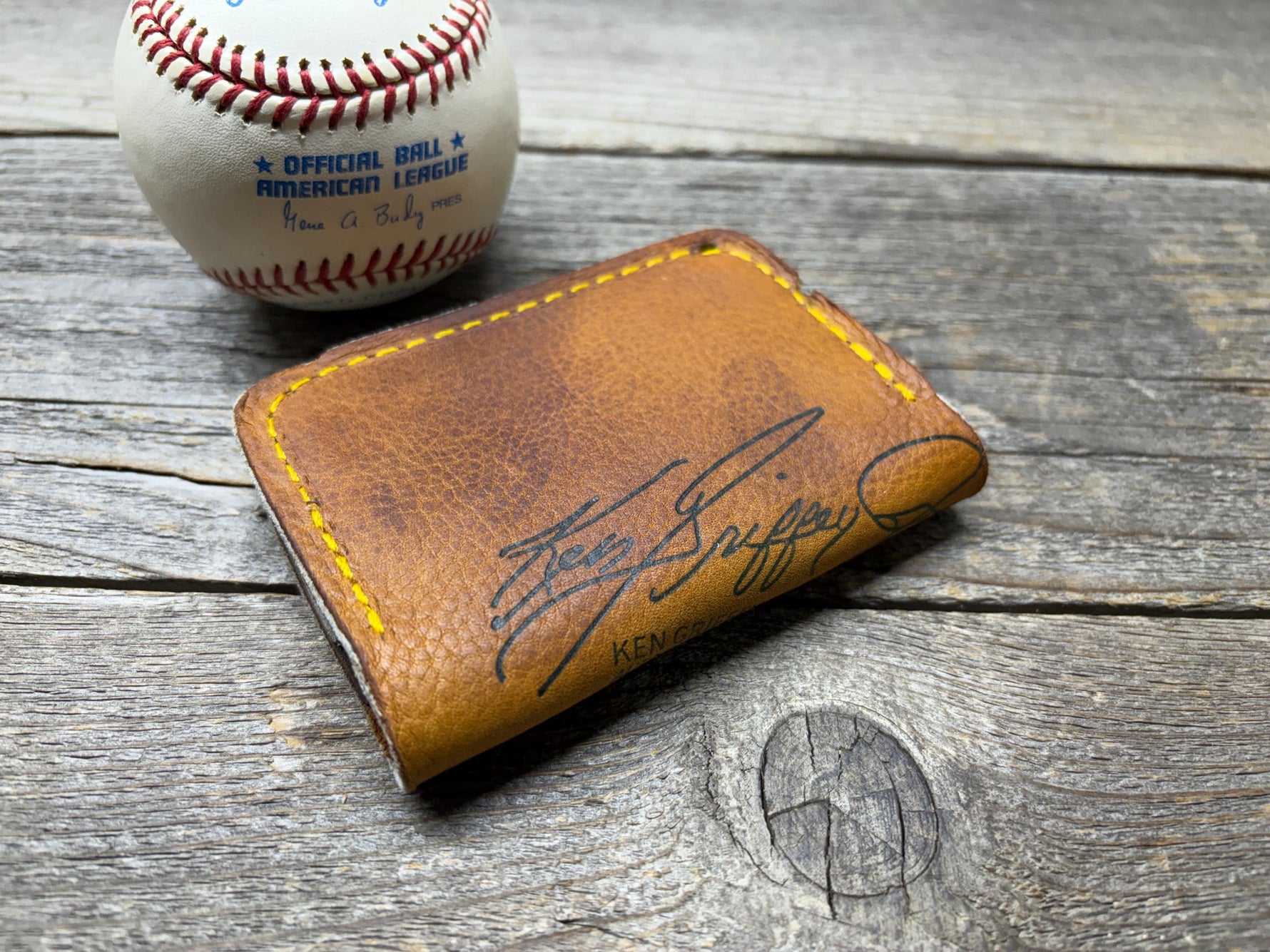 Vintage Rawlings Ken Griffey Jr Baseball Glove Wallet!