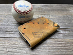 Vintage Spalding Babe Ruth Baseball Glove Wallet!!