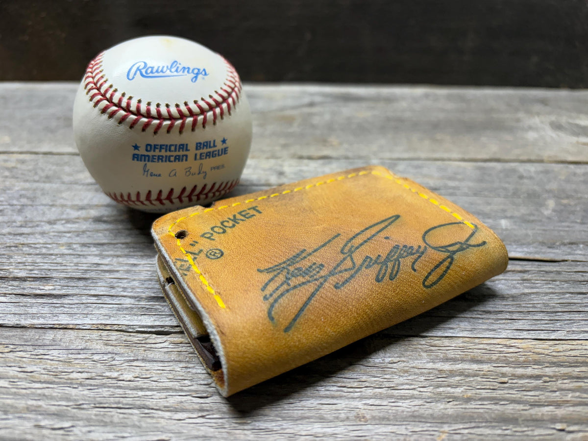 Vintage Rawlings Ken Griffey Jr Baseball Glove Wallet!