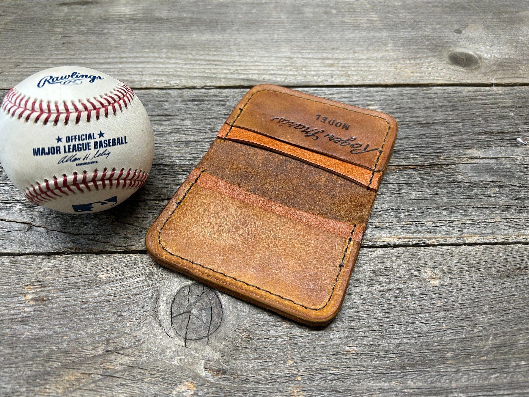 Vintage Made in the USA Spalding Roger Maris Baseball Glove Wallet!!