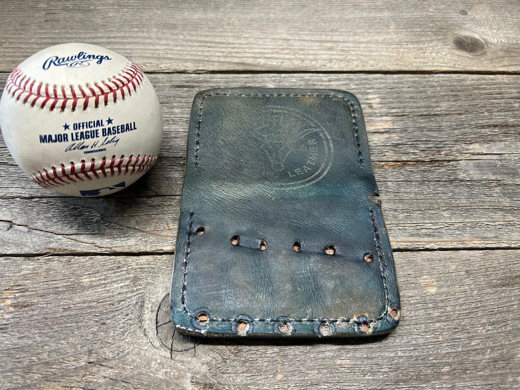 Vintage Spalding Baseball Glove Wallet!