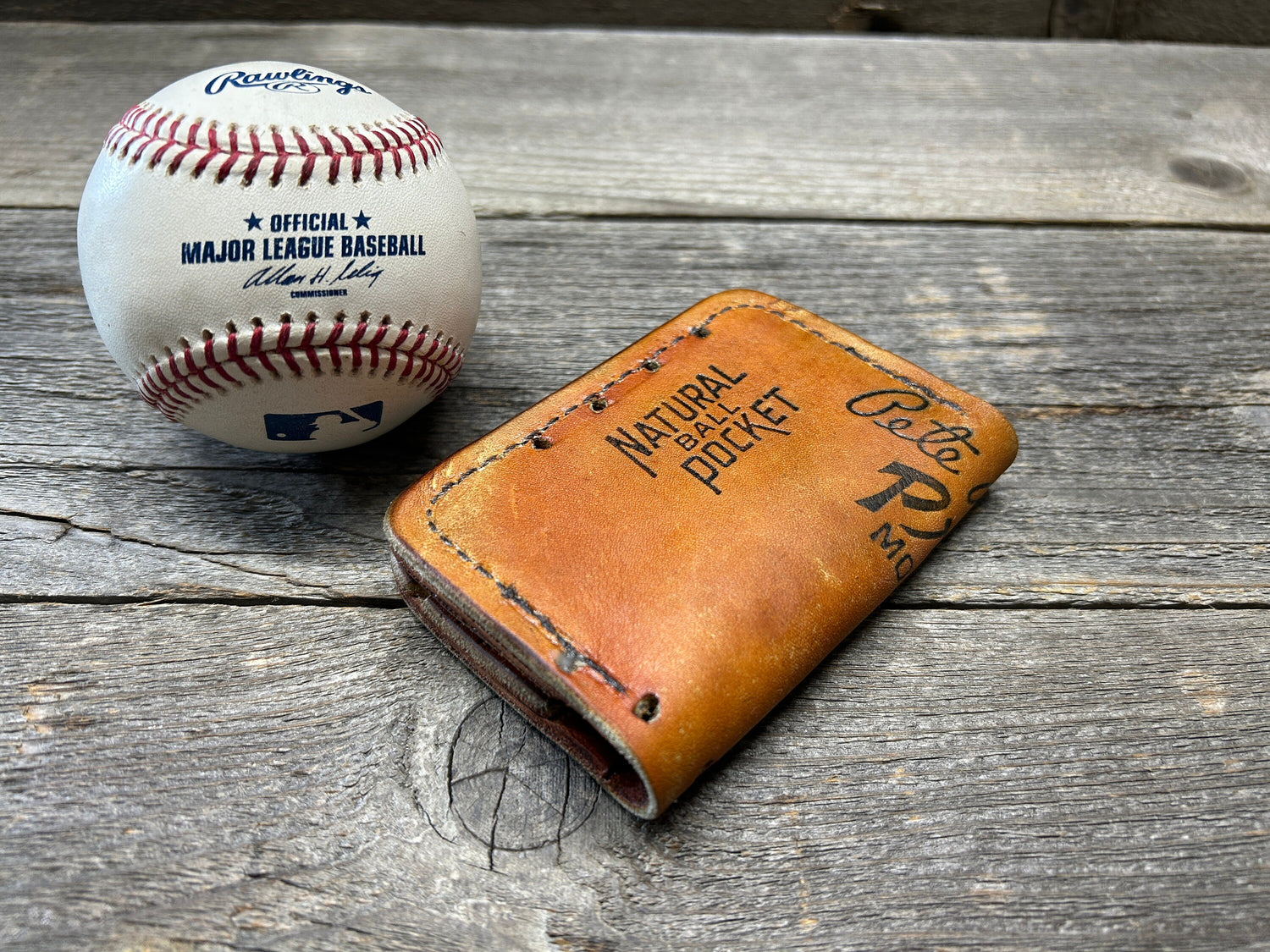 Vintage MacGregor Pete Rose Baseball Glove Wallet