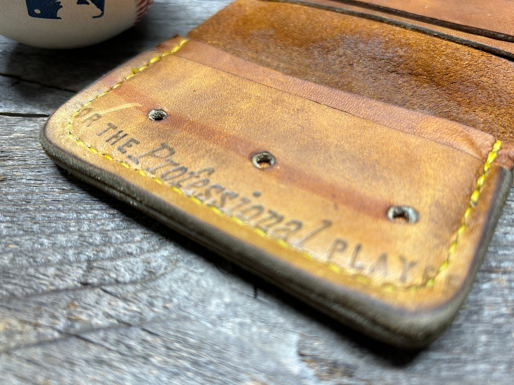 Vintage Made in the USA Rawlings Heart of the Hide Baseball Glove Wallet!