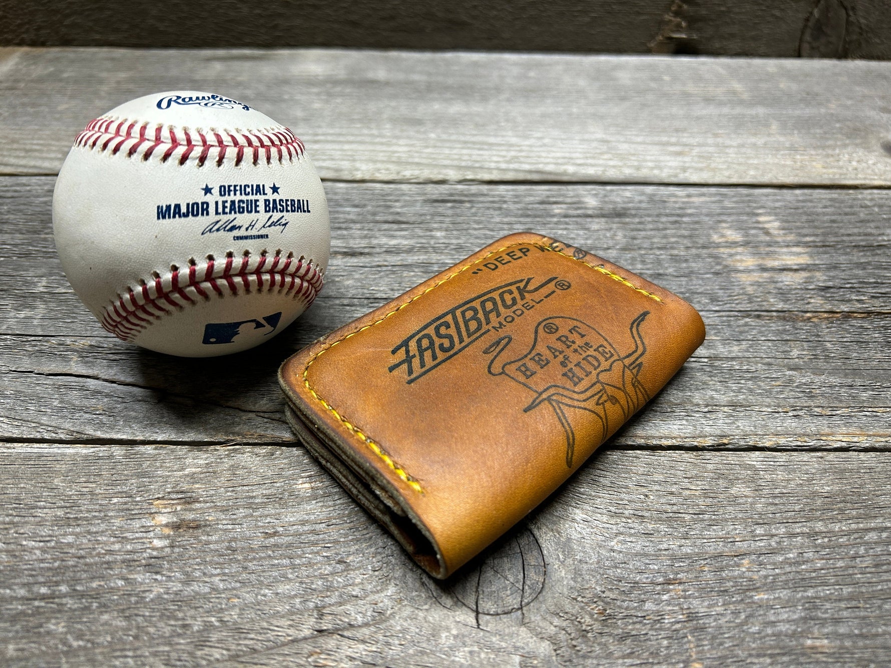 Vintage Made in the USA Rawlings Heart of the Hide Baseball Glove Wallet!