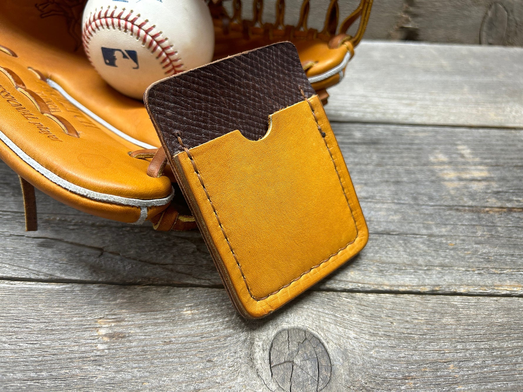 Marked down for Christmas!!! Horween Baseball Leather (Heart of the Hide) Top Loading Baseball Glove Wallet with Hidden 3rd Pocket!!